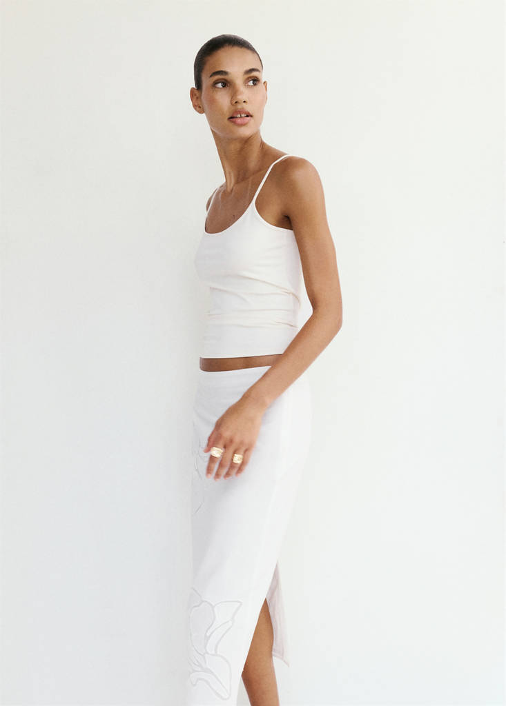 Linen skirt with floral embroidery — White