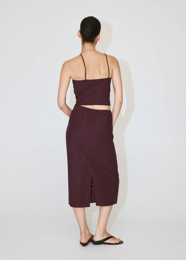 Linen skirt with floral embroidery — Maroon
