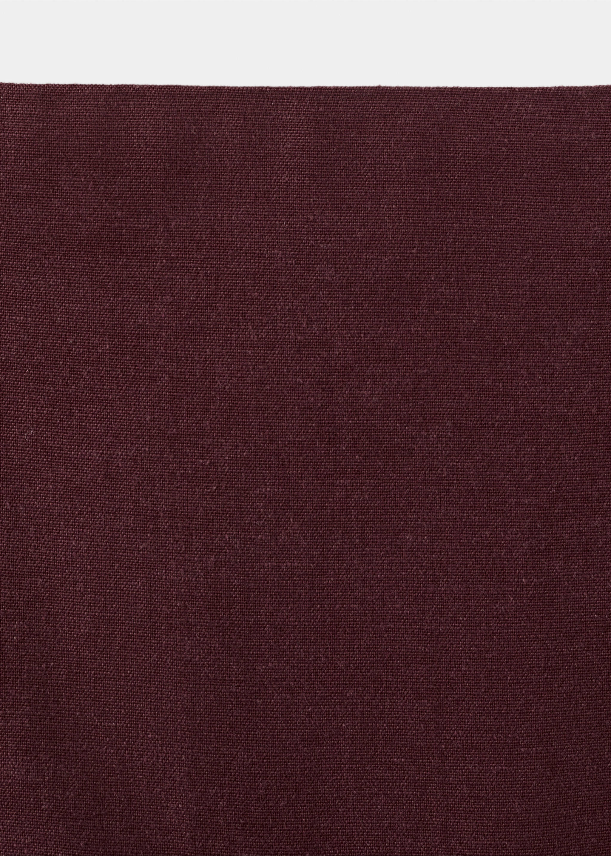 Skirt alfred - Details of the article 8, Maroon. Ref: 37091368-00.