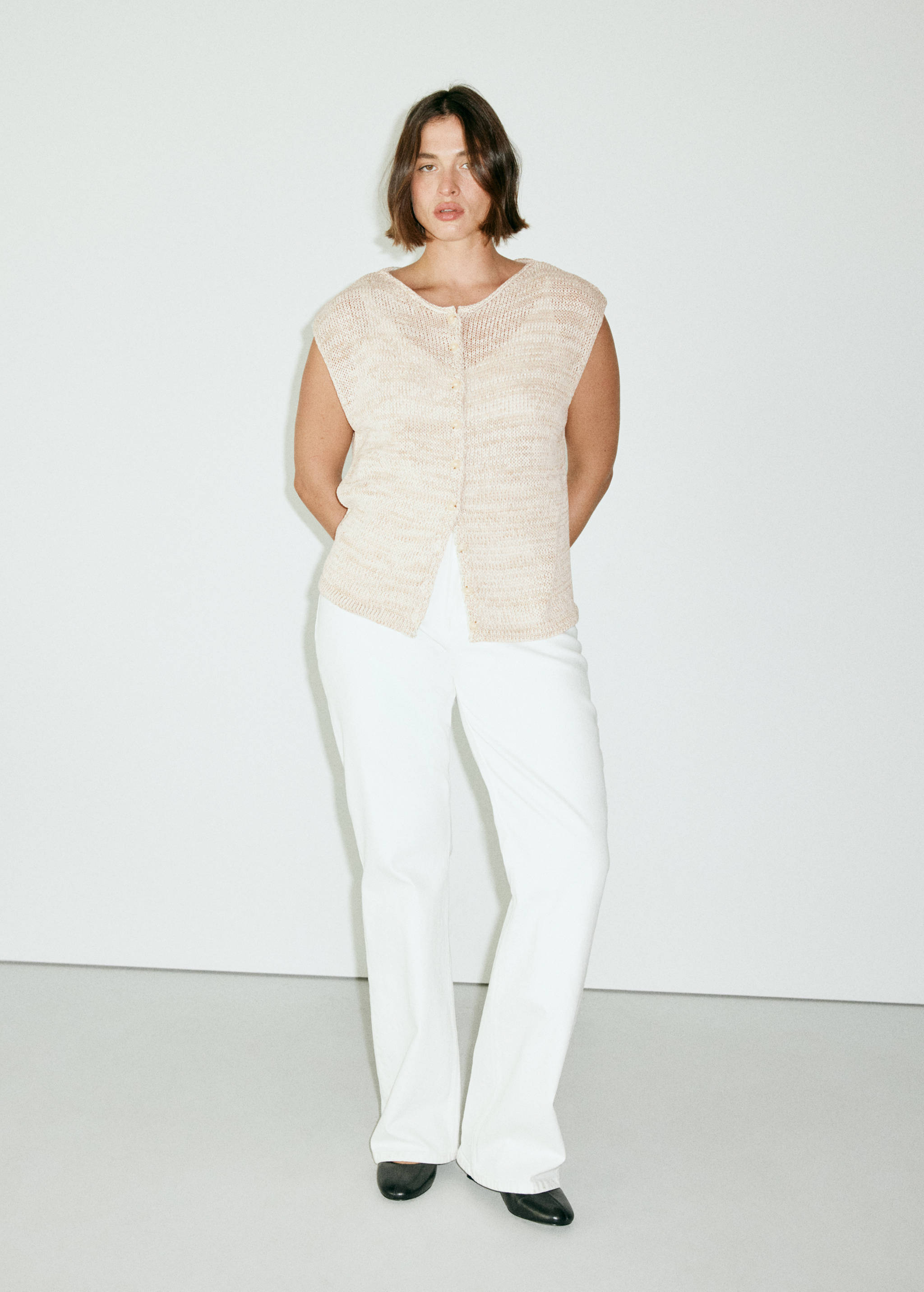 Buttoned marl knit gilet - Details of the article 5