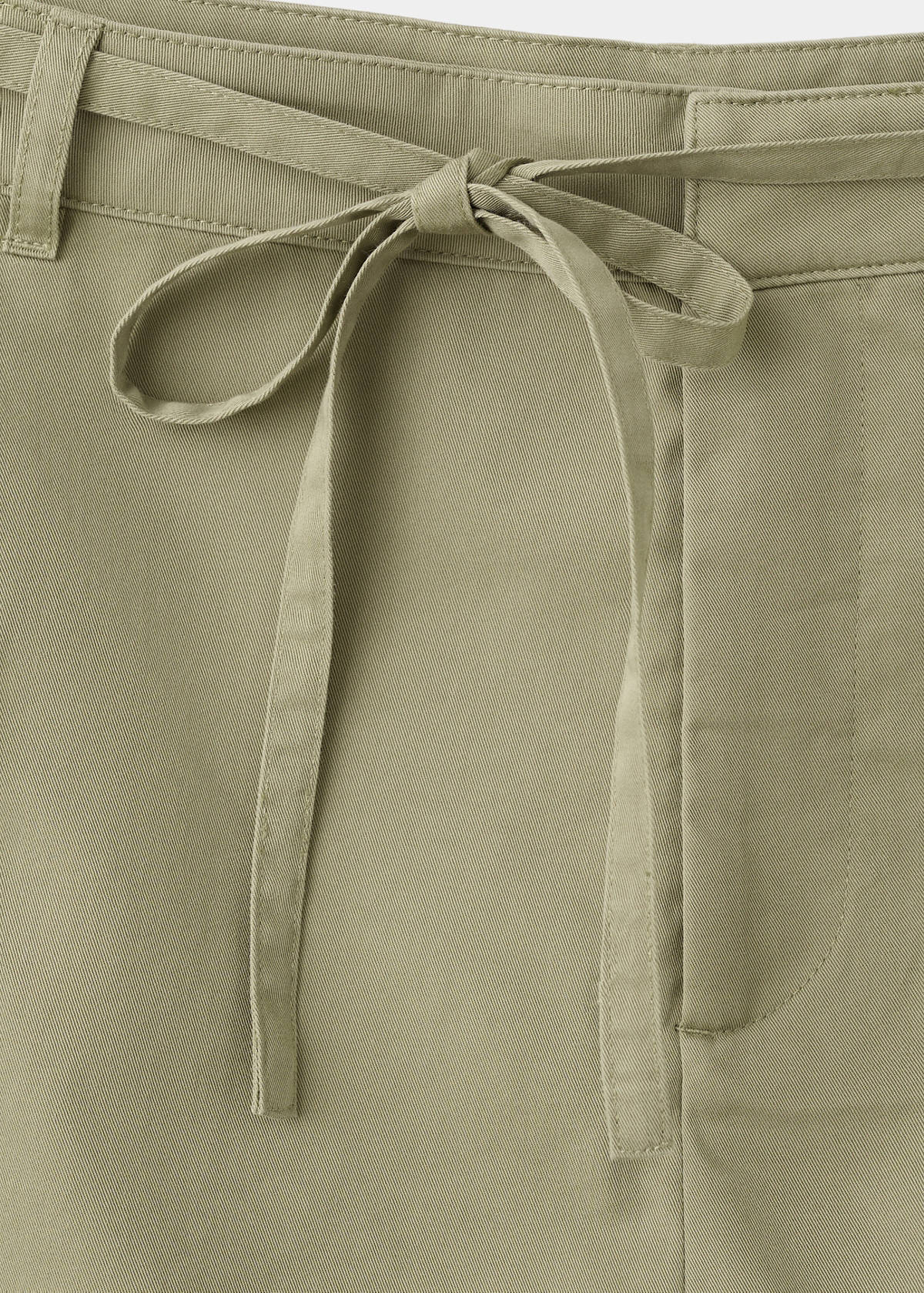 Cargo culottes with pockets — Khaki