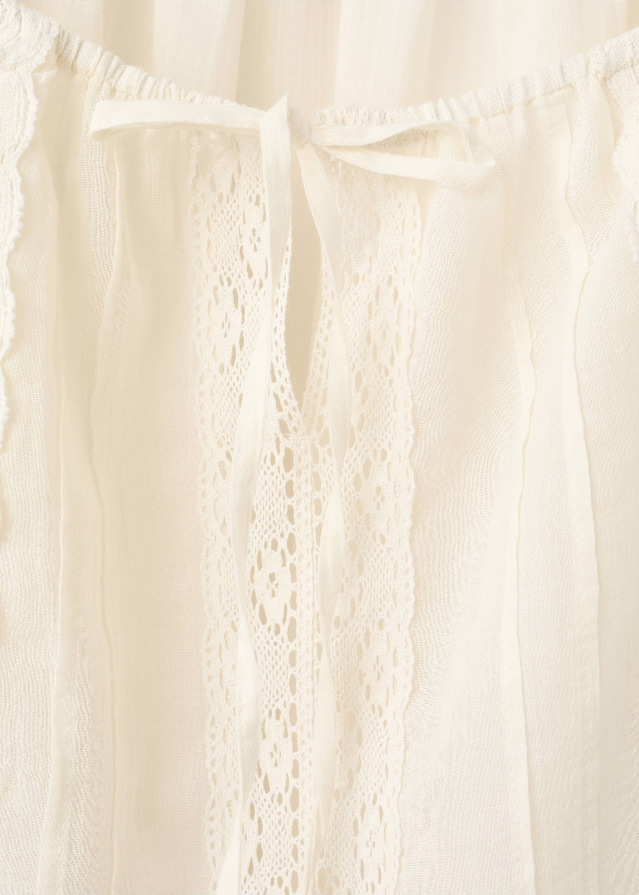 Blusa de algodão com renda - Pormenor do artigo 8, Cru. Ref: 37091382-00.
