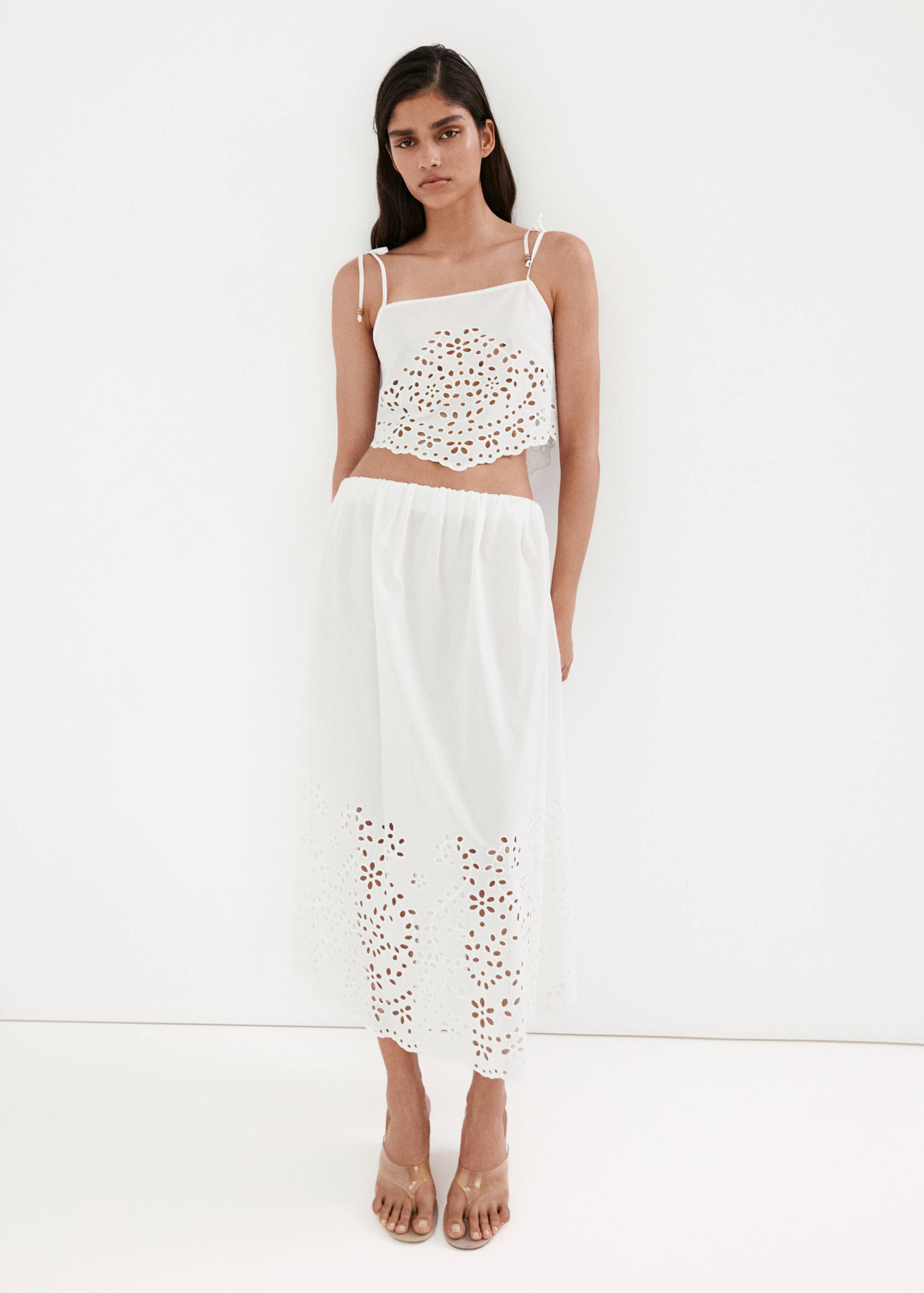 Midi skirt with embroidered details - General plane