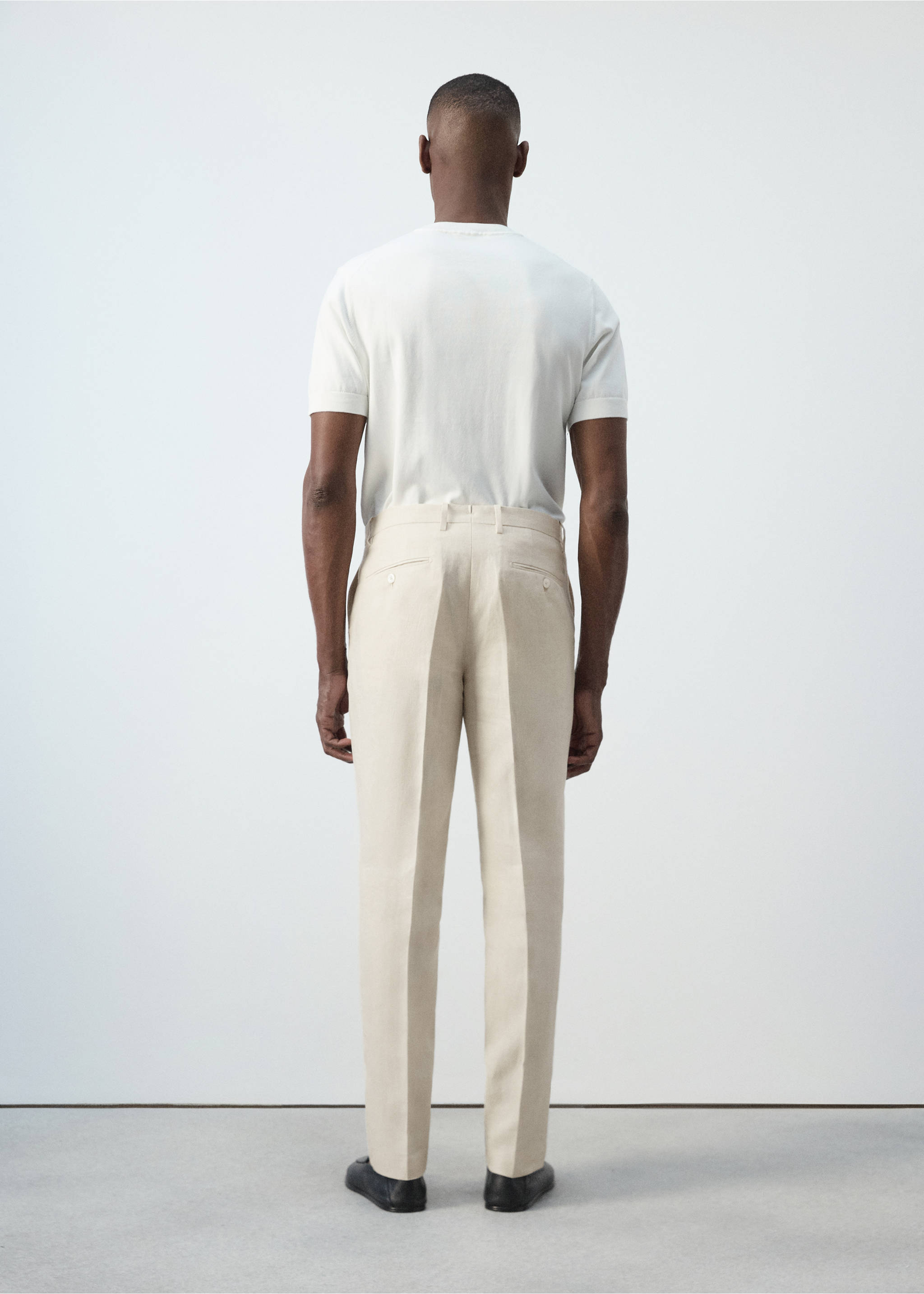 Pantalon costume Amalfi 100 % lin slim-fit - Verso de l’article, Écru. Ref: 37091389-02.