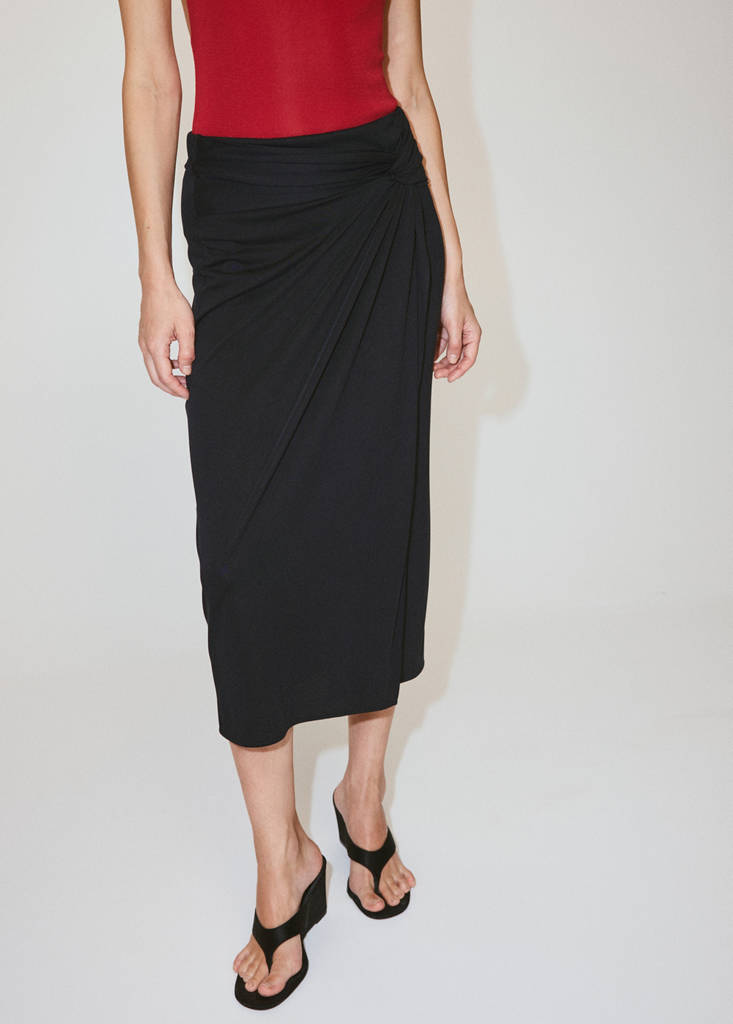 Ruched fitted skirt — Charcoal