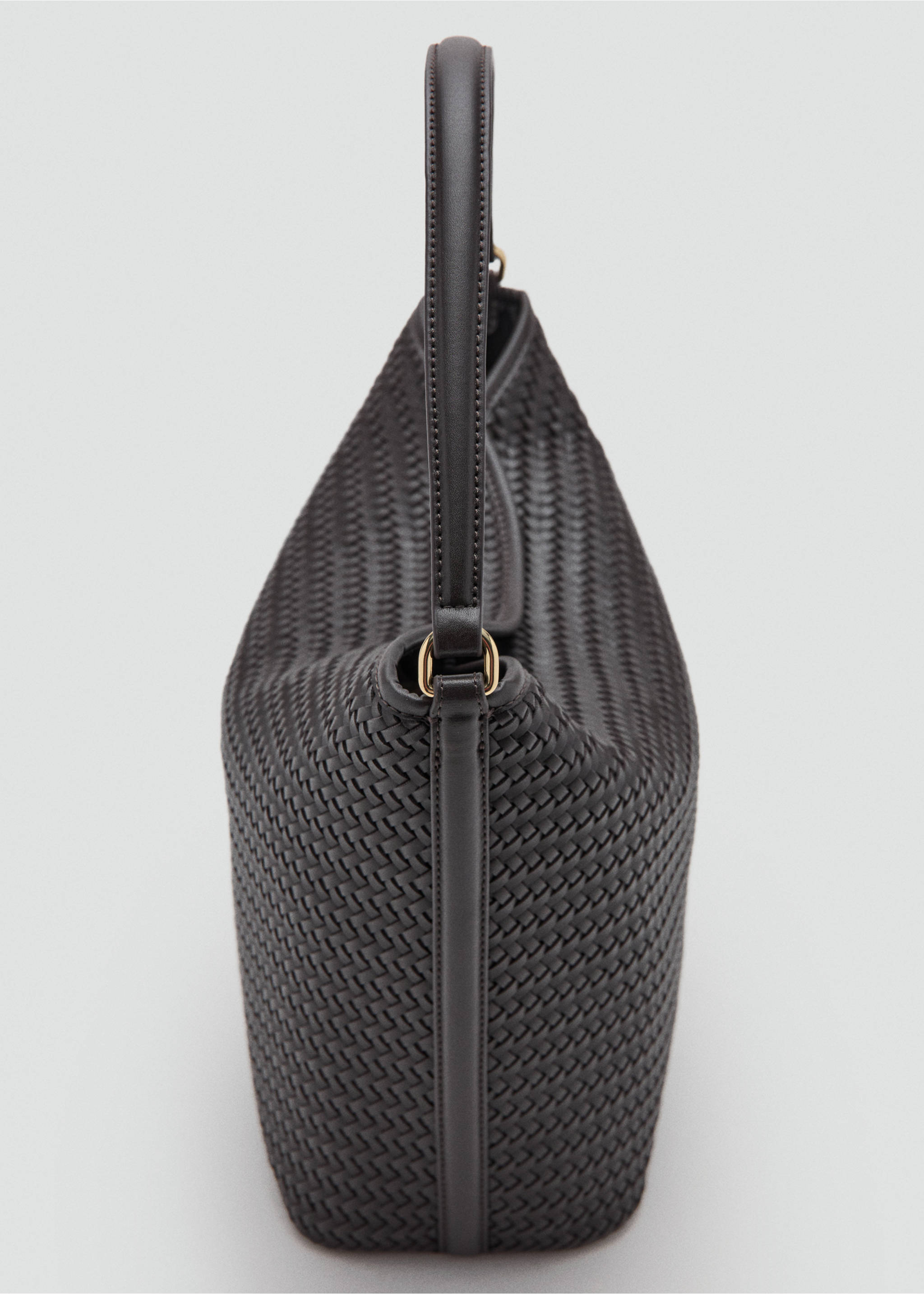 Braided bucket shoulder bag - Details of the article 1, Chocolate. Ref: 37091397-00.
