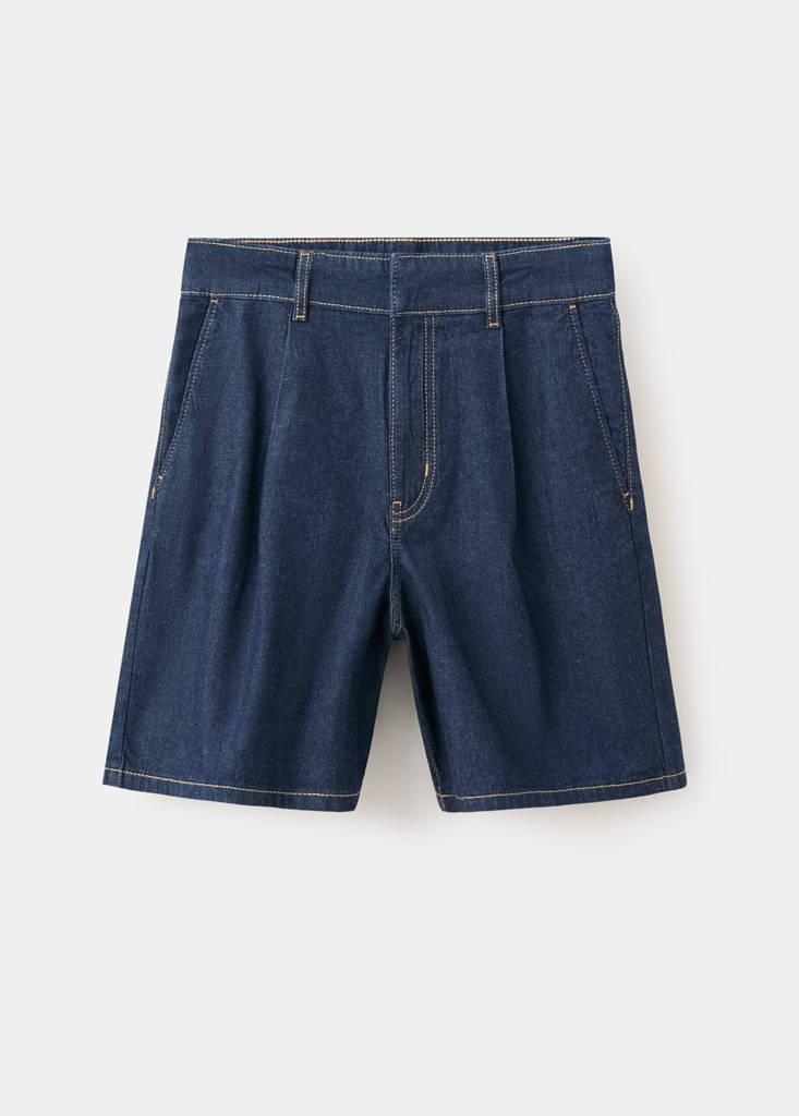 Mid-rise denim bermuda shorts with pleats — Open Blue