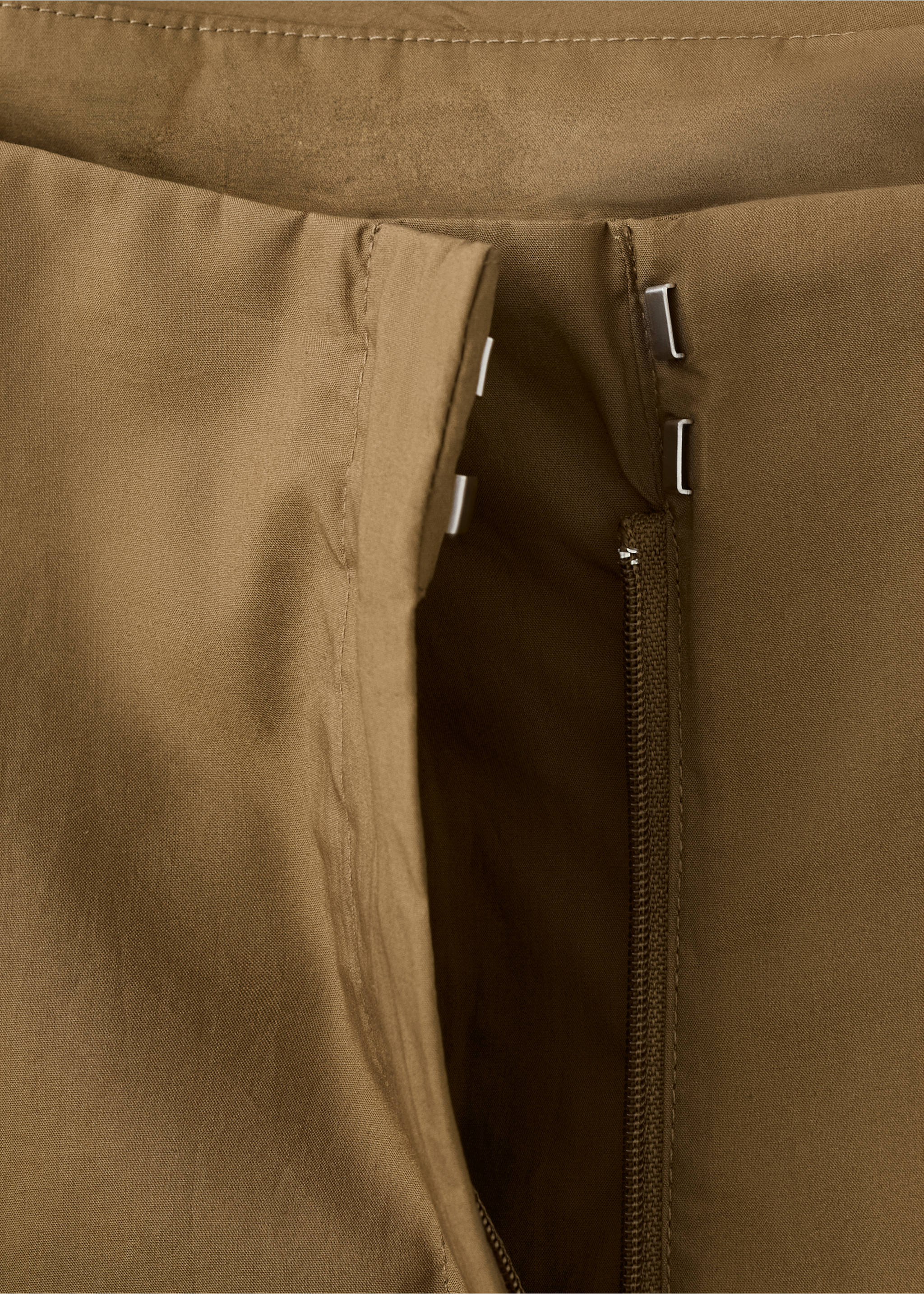 Straight-leg trousers with a scarf detail - Details of the article 0, Khaki. Ref: 37091399-00.
