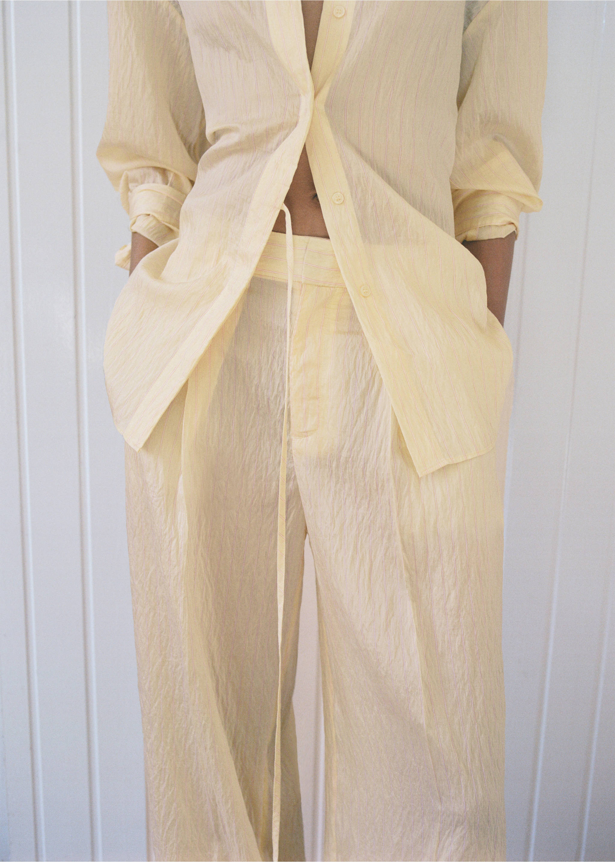 Striped lyocell trousers - Medium plane, Pastel Yellow. Ref: 37091402-00.