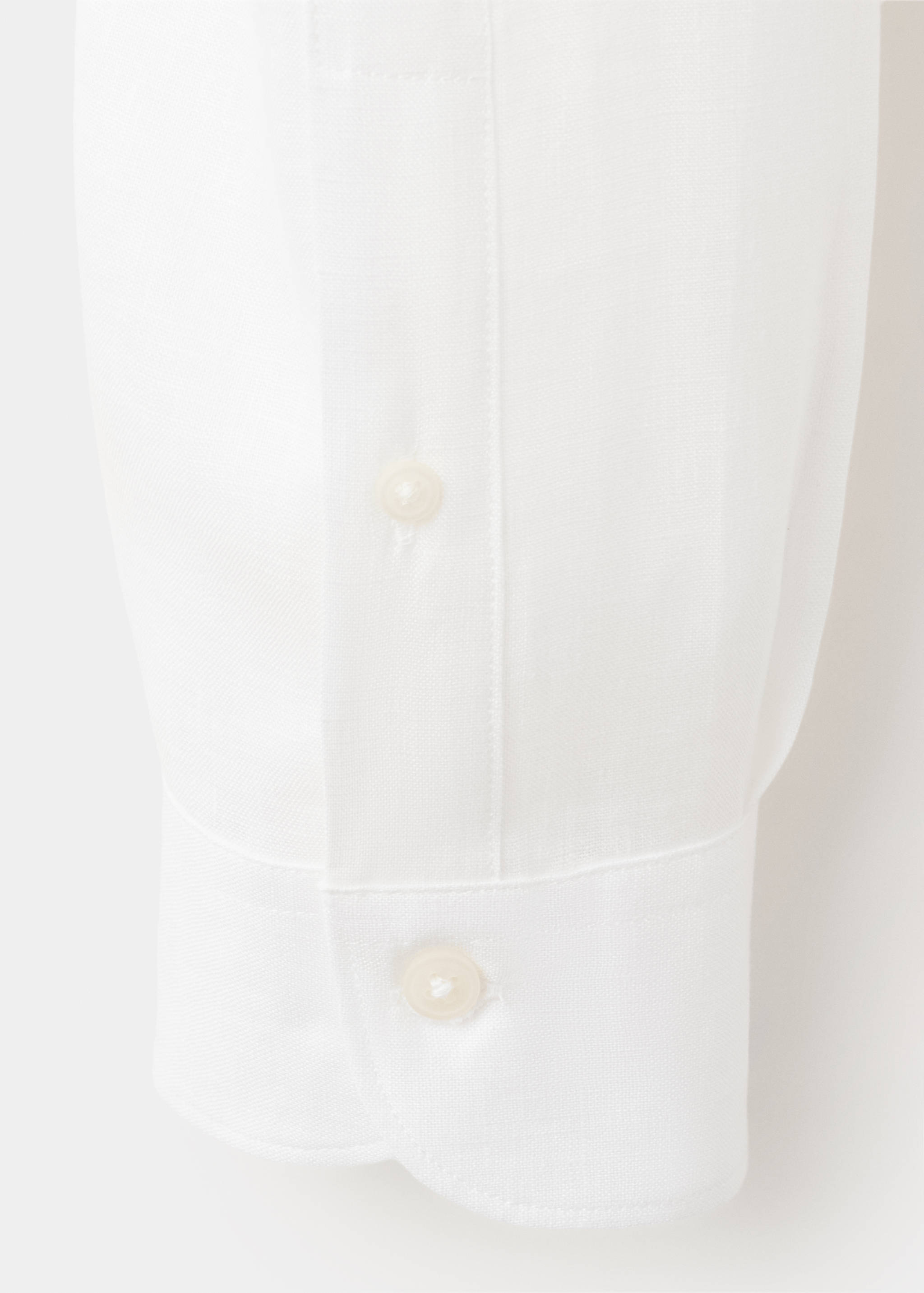 Regular-fit 100% linen shirt - Details of the article 0