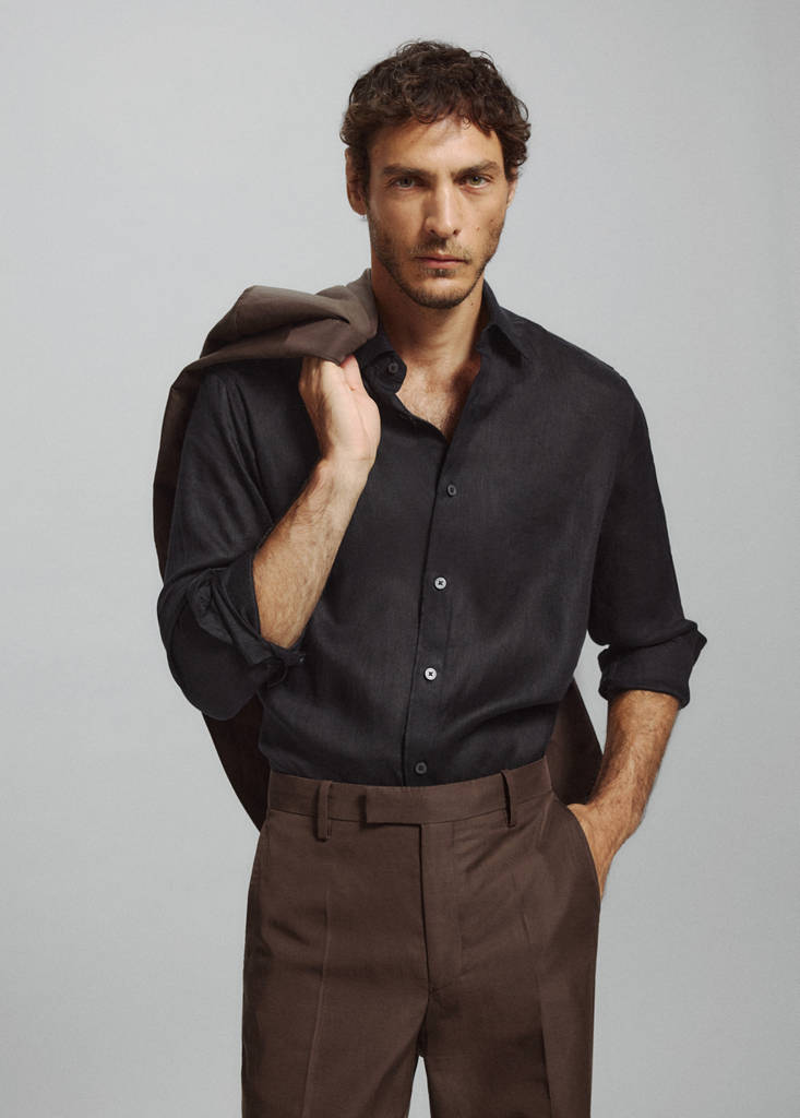 Regular-fit 100% linen shirt — Black