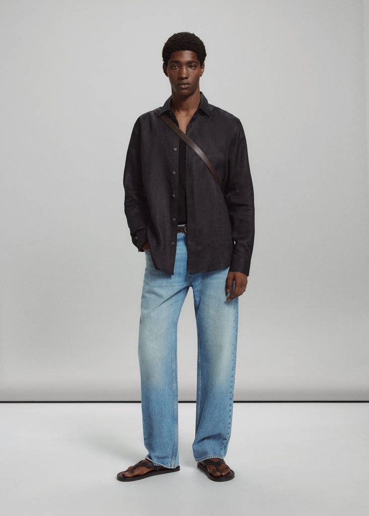 Regular-fit 100% linen shirt — Black