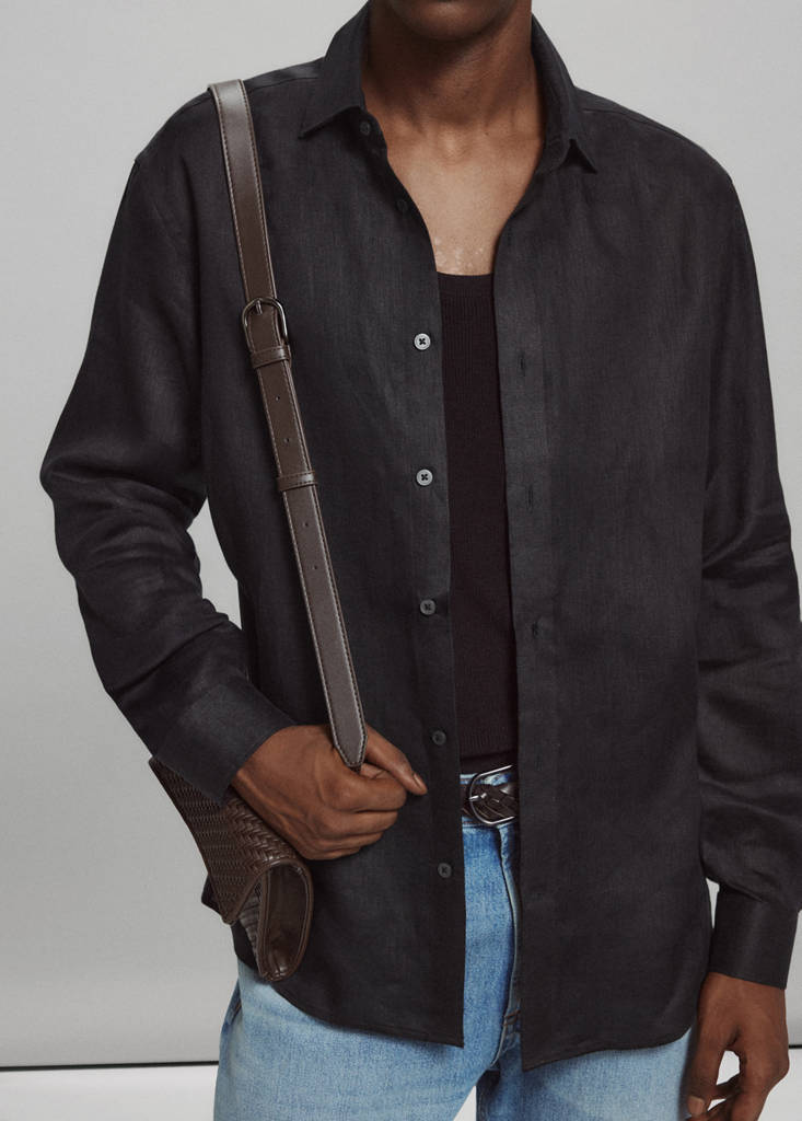 Regular-fit 100% linen shirt — Black