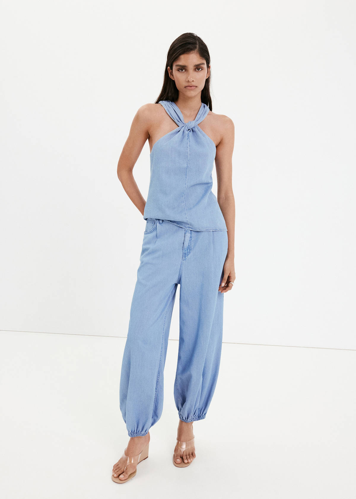 High-waisted baggy jeans — Light Blue