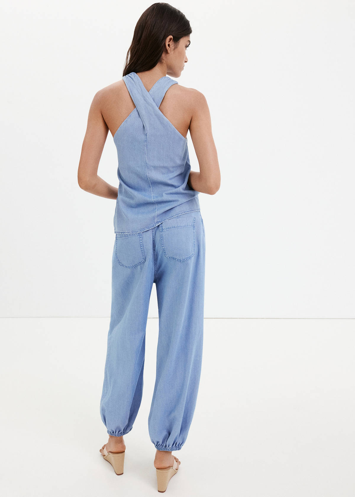 High-waisted baggy jeans — Light Blue