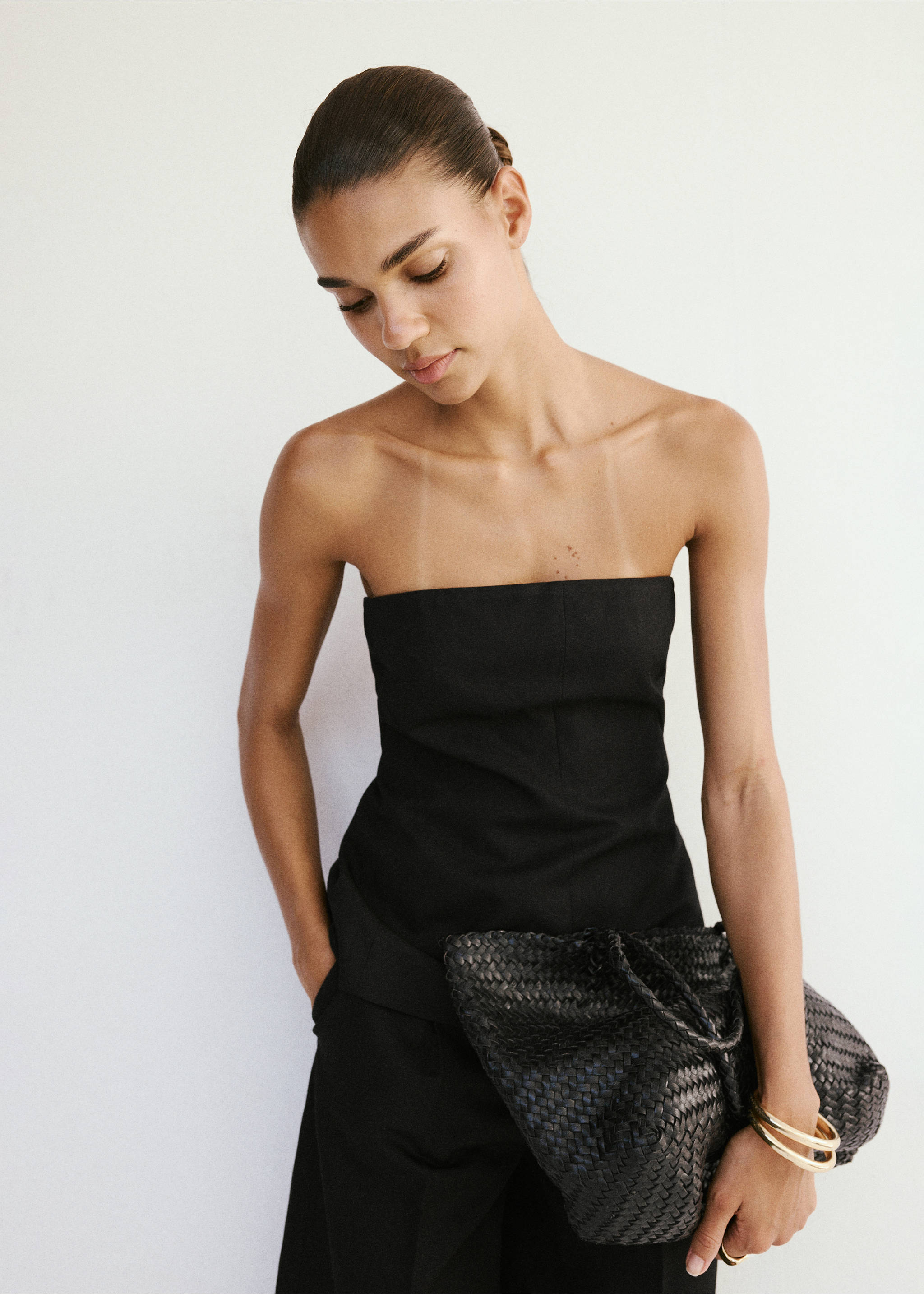 Strapless linen top - Medium plane, Black. Ref: 37091416-00.