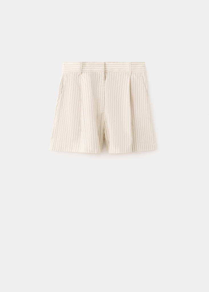 Pinstripe pleated Bermuda shorts — Vanilla