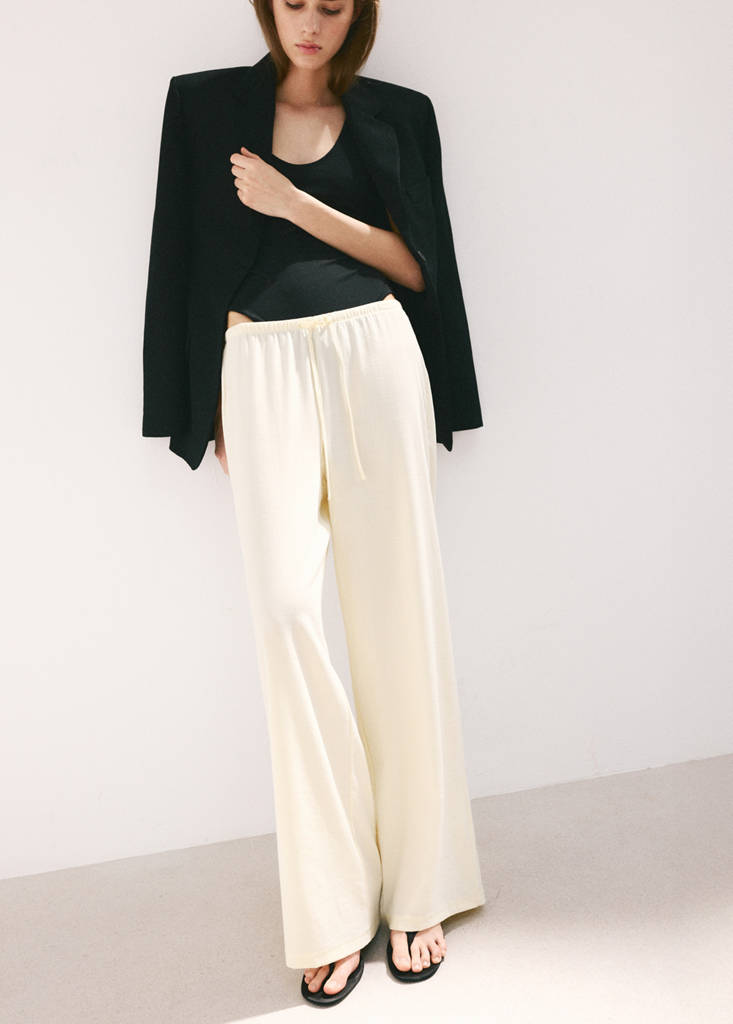 Straight mid-rise trousers — Ecru