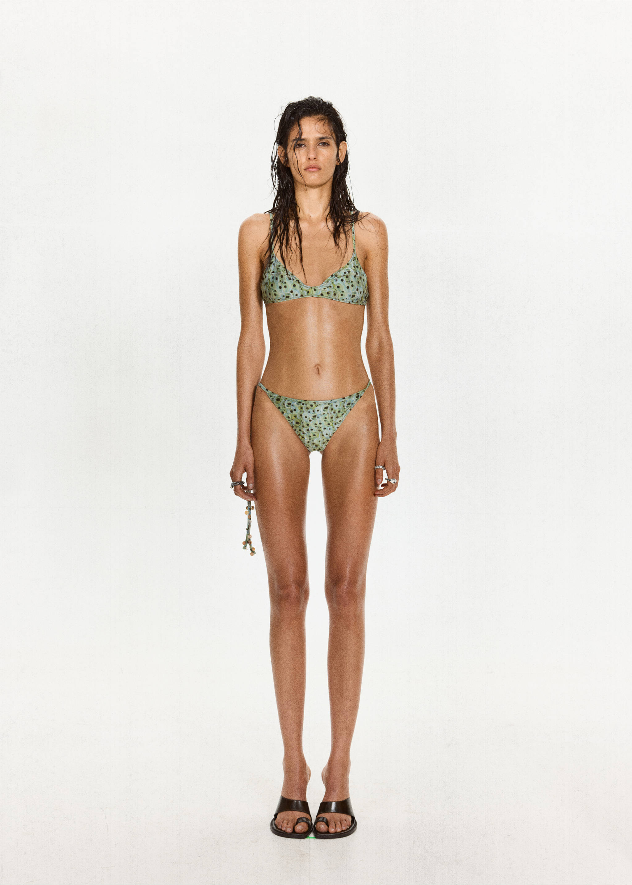 Printed Brazilian bikini bottoms - General plane, Green. Ref: 37091449-00.