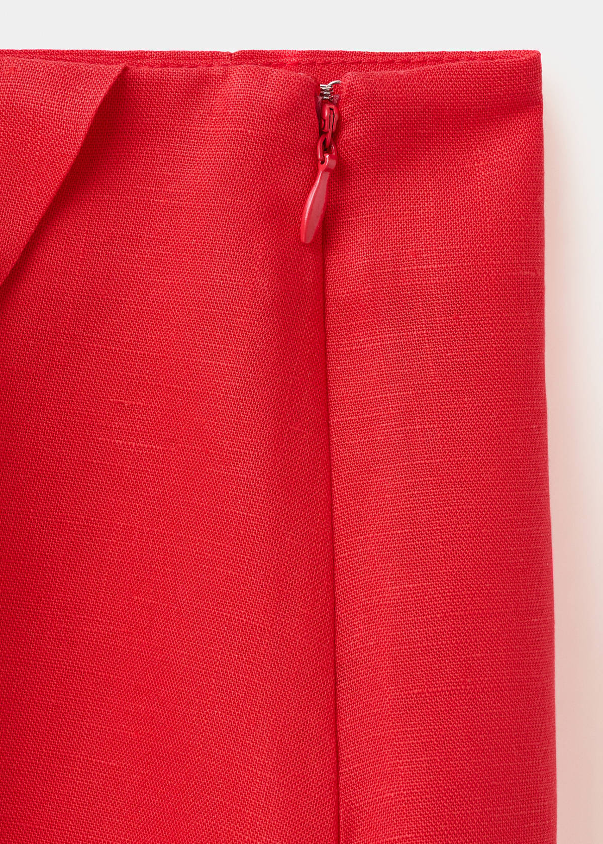 Printed skirt line — Red