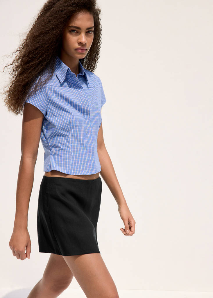 Printed skirt line — Black