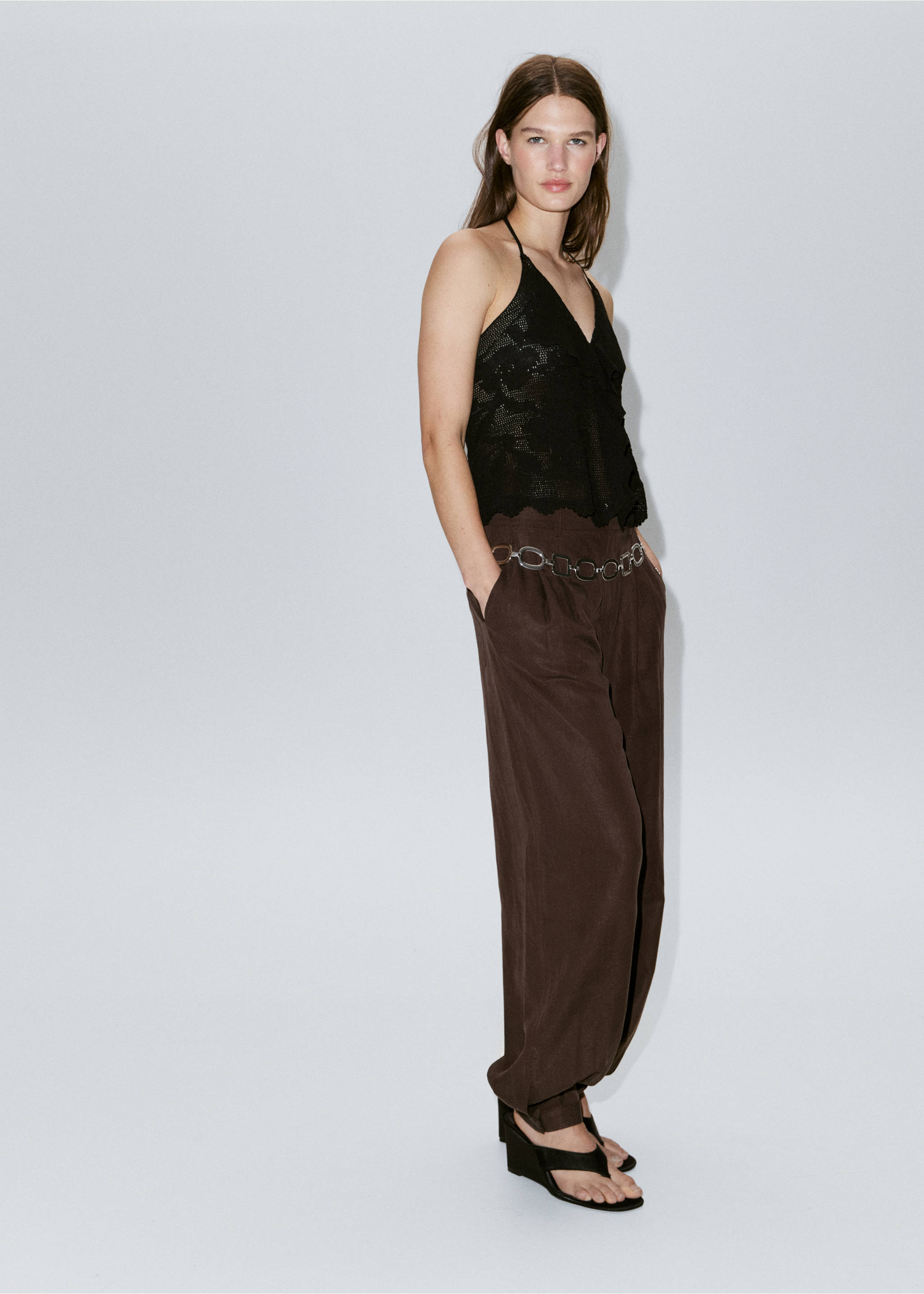 Embroidered knit halter top - General plane, Black. Ref: 37091455-00.