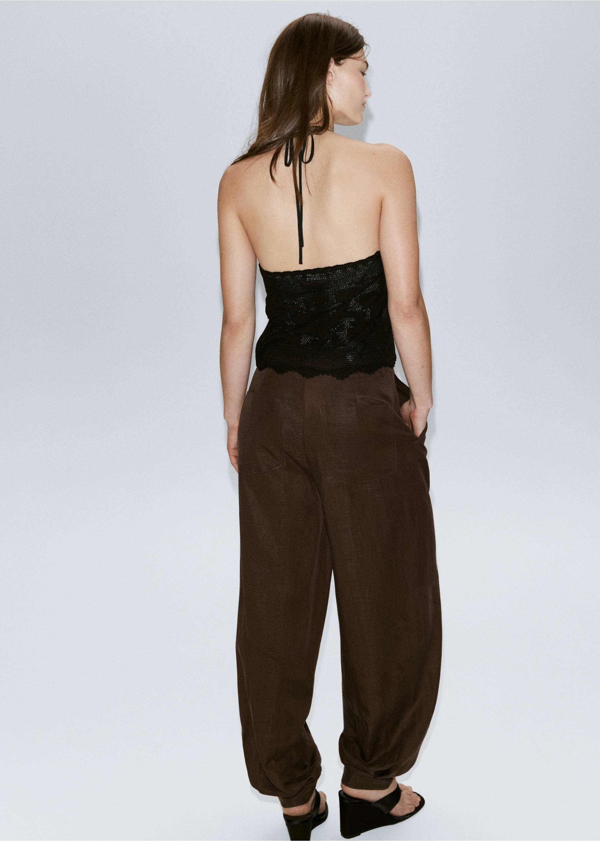Embroidered knit halter top - Reverse of the article, Black. Ref: 37091455-00.