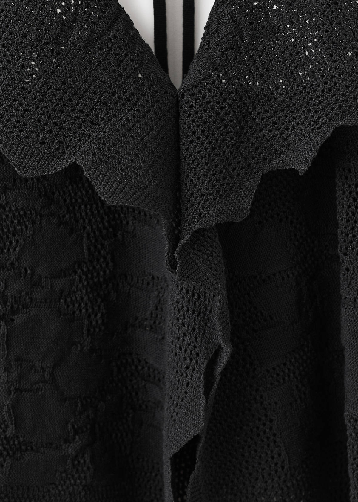 Embroidered knit halter top — Black