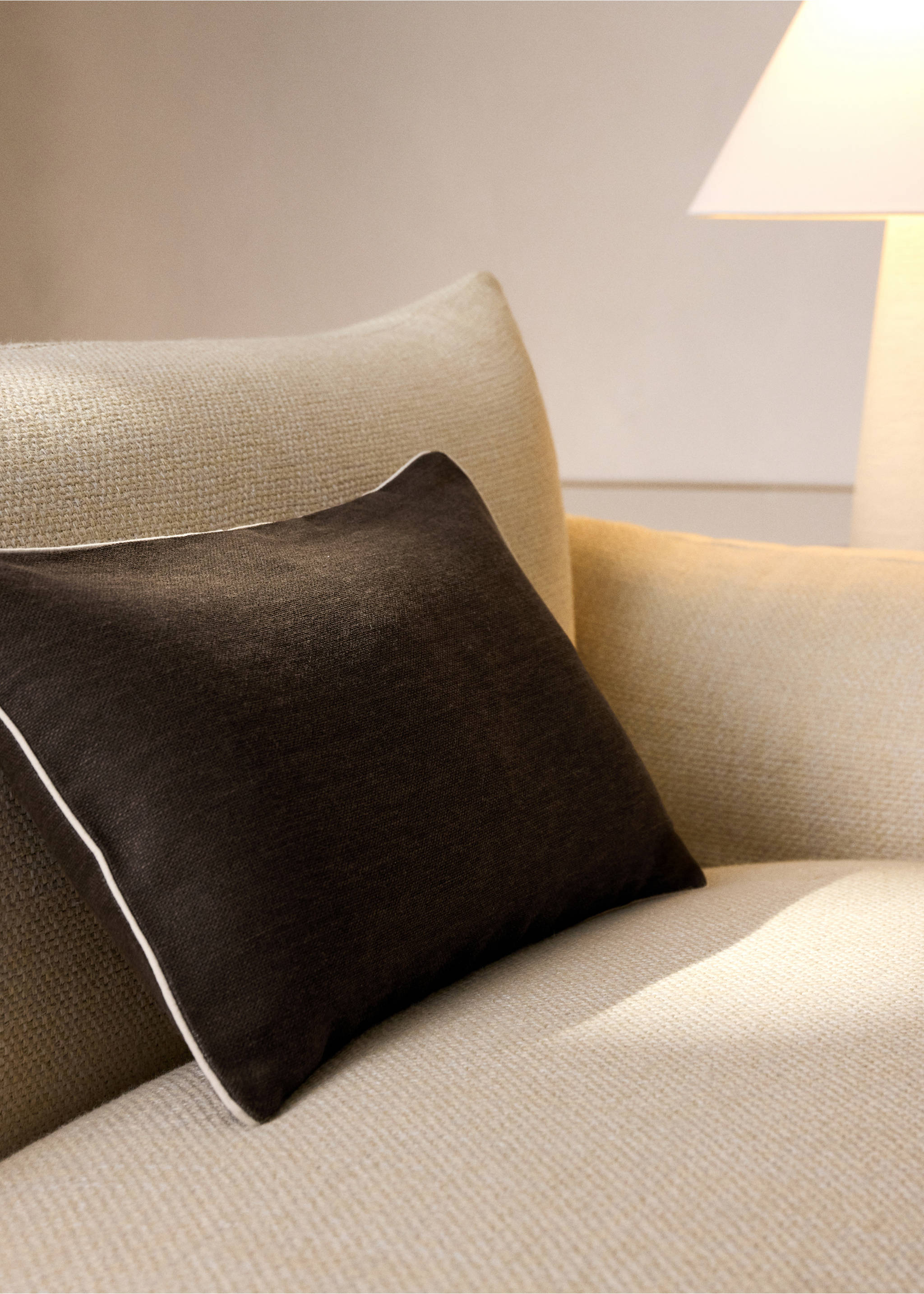 Cotton texture cushion cover 30x50 cm - General plane, Brown. Ref: 37091461-00.