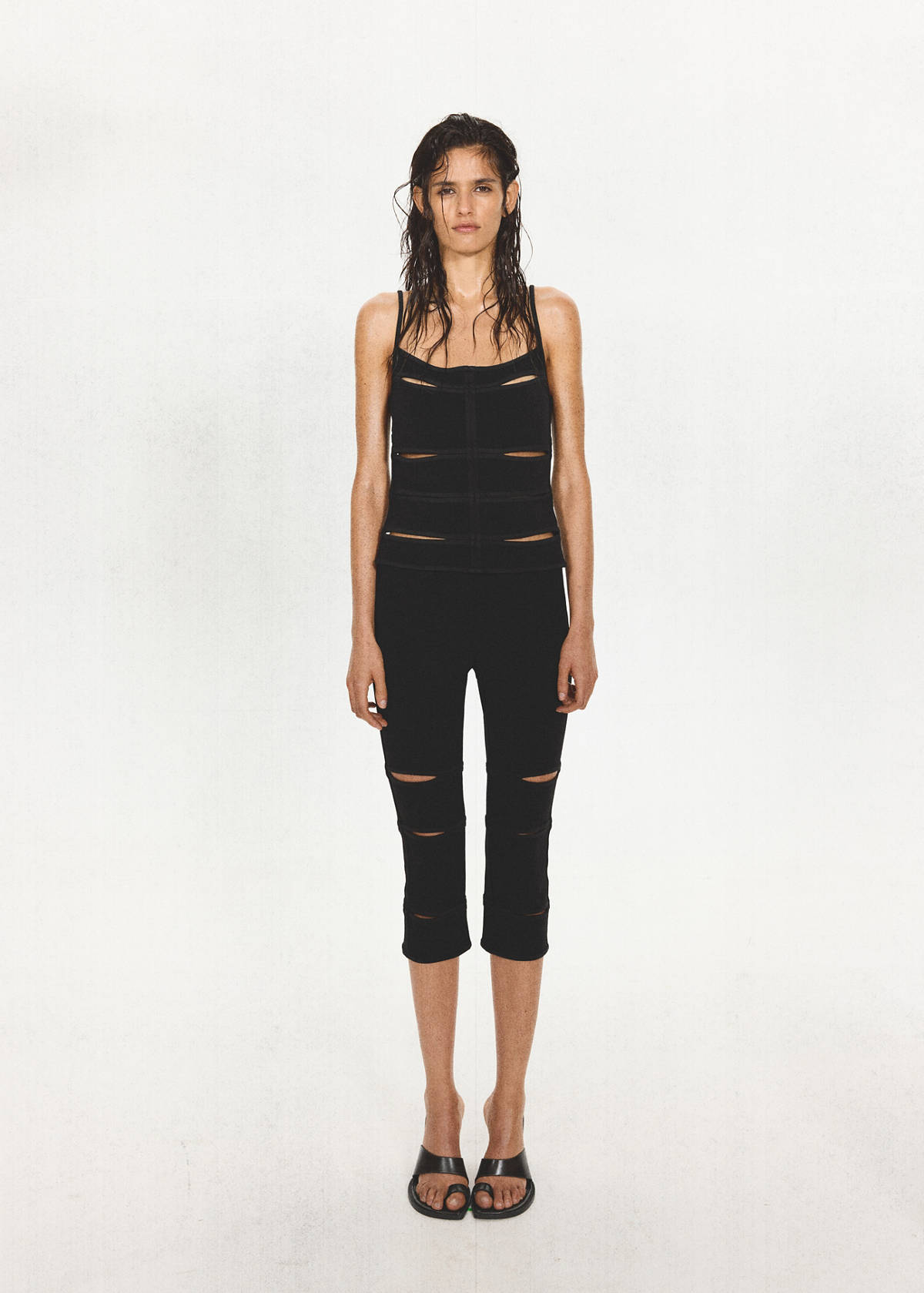 Capri trousers with openings — Black