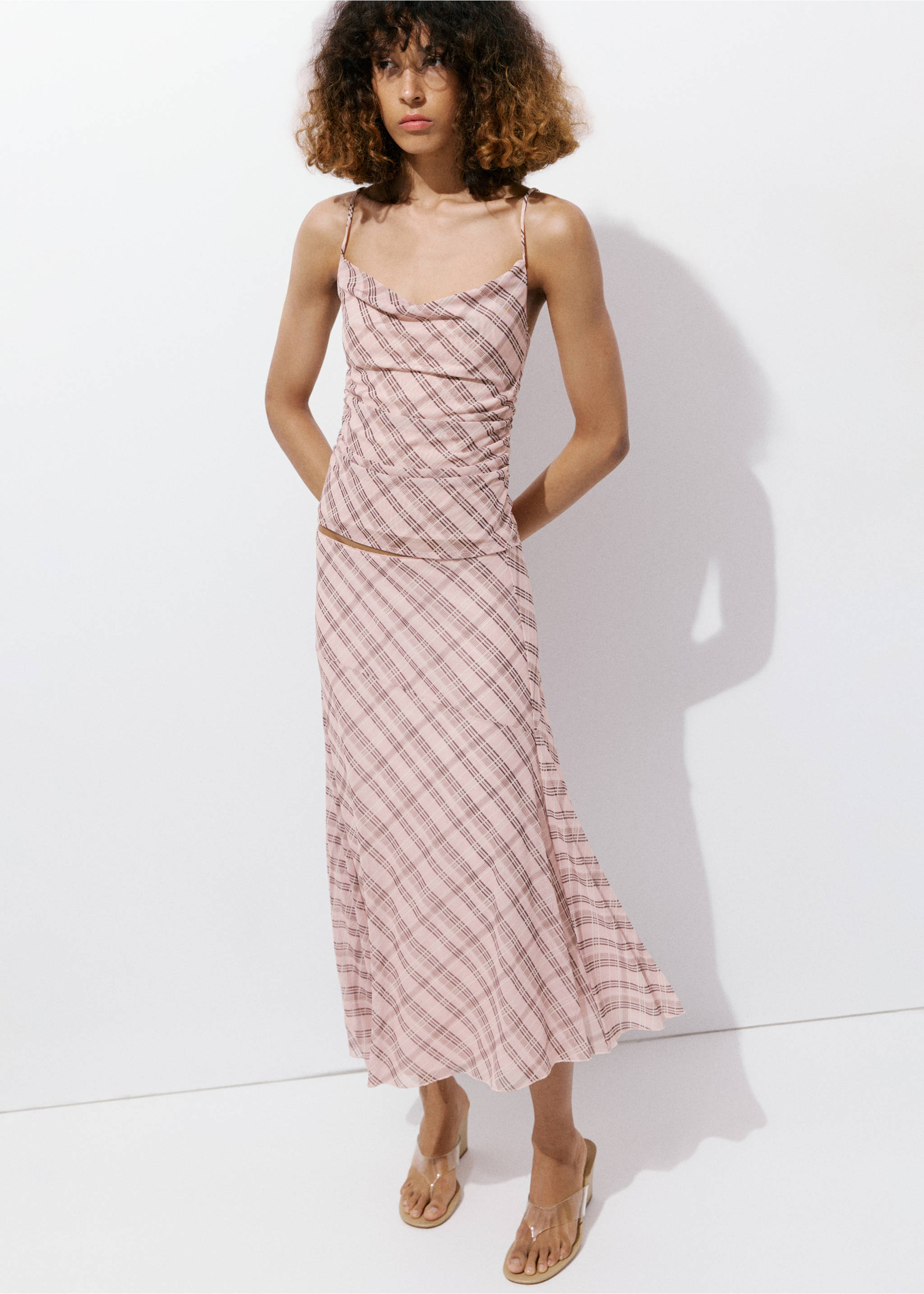 Checked asymmetric skirt - General plane, Pink. Ref: 37091464-01.