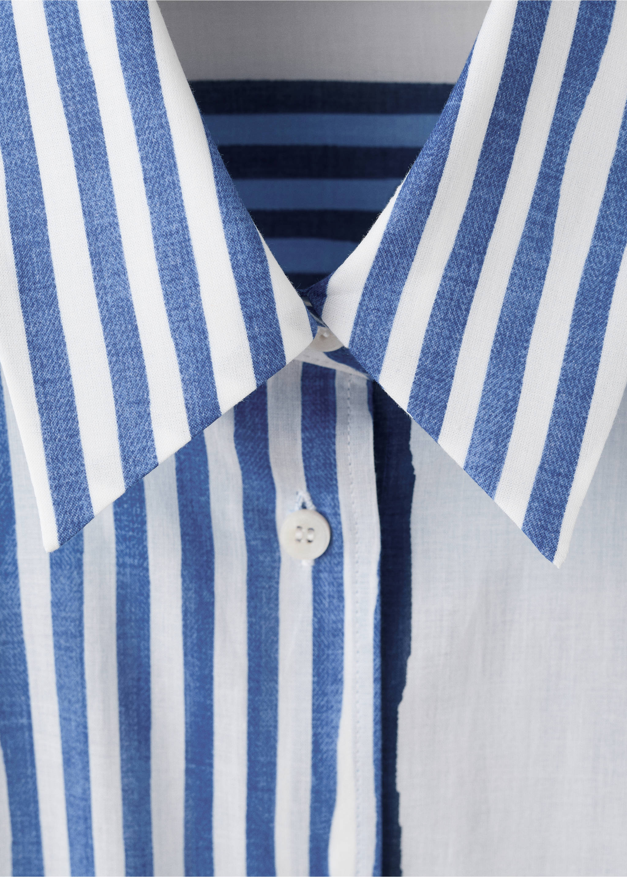 100% cotton striped shirt - Details of the article 8, Blue. Ref: 37091467-00.