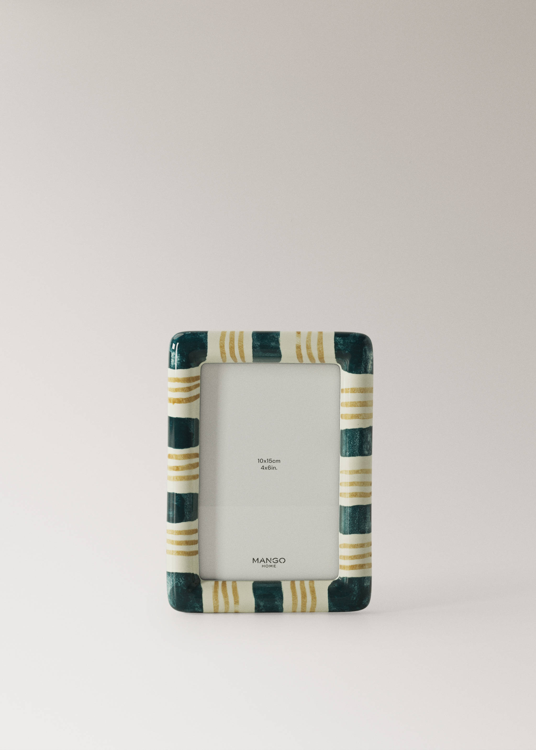 Ceramic striped photo frame - Article without model