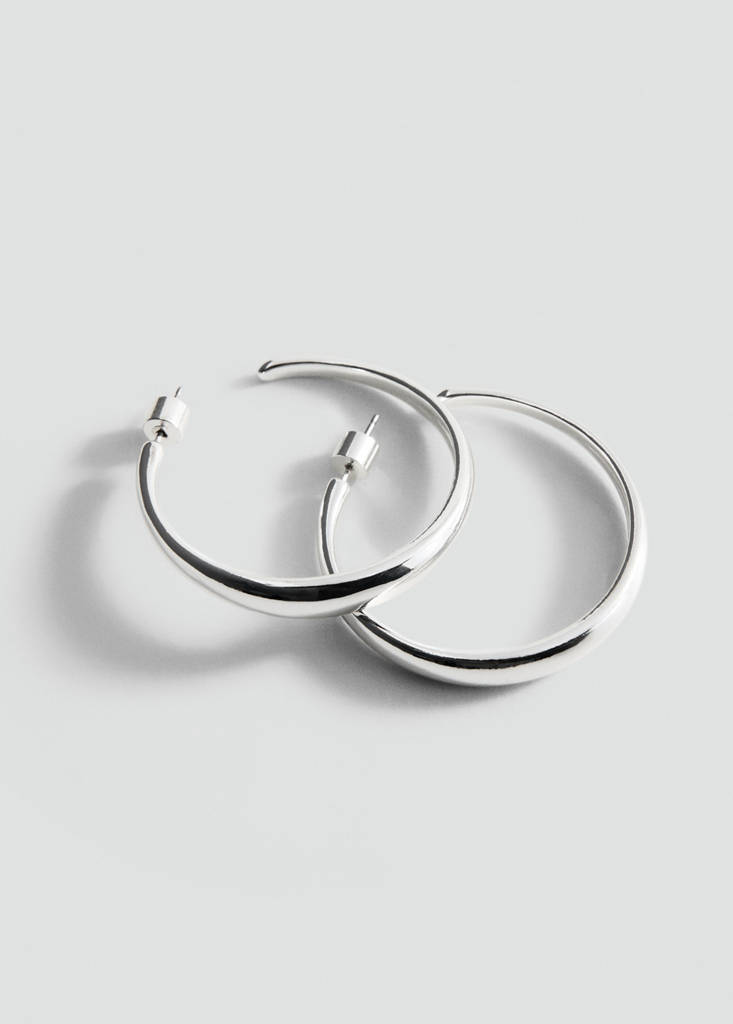 Thin hoop earrings — Silver
