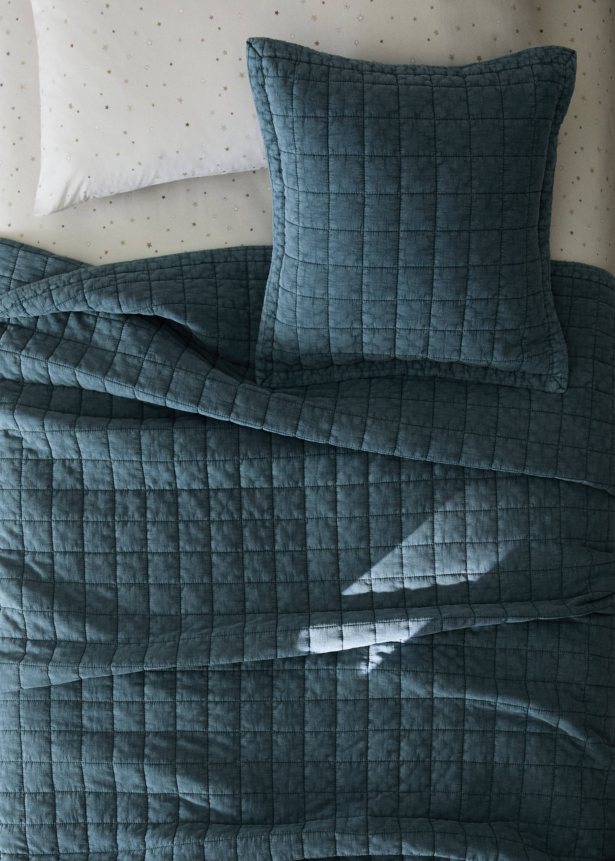 Children's cotton quilt with padded check pattern - Details of the article 7