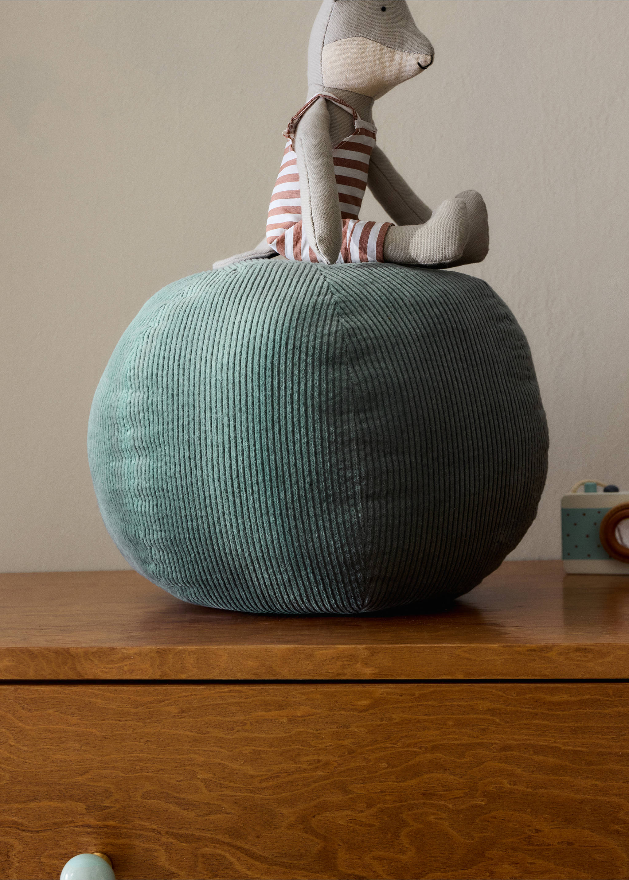 Cushion ball - General plane, Forest Green. Ref: 37091485-00.