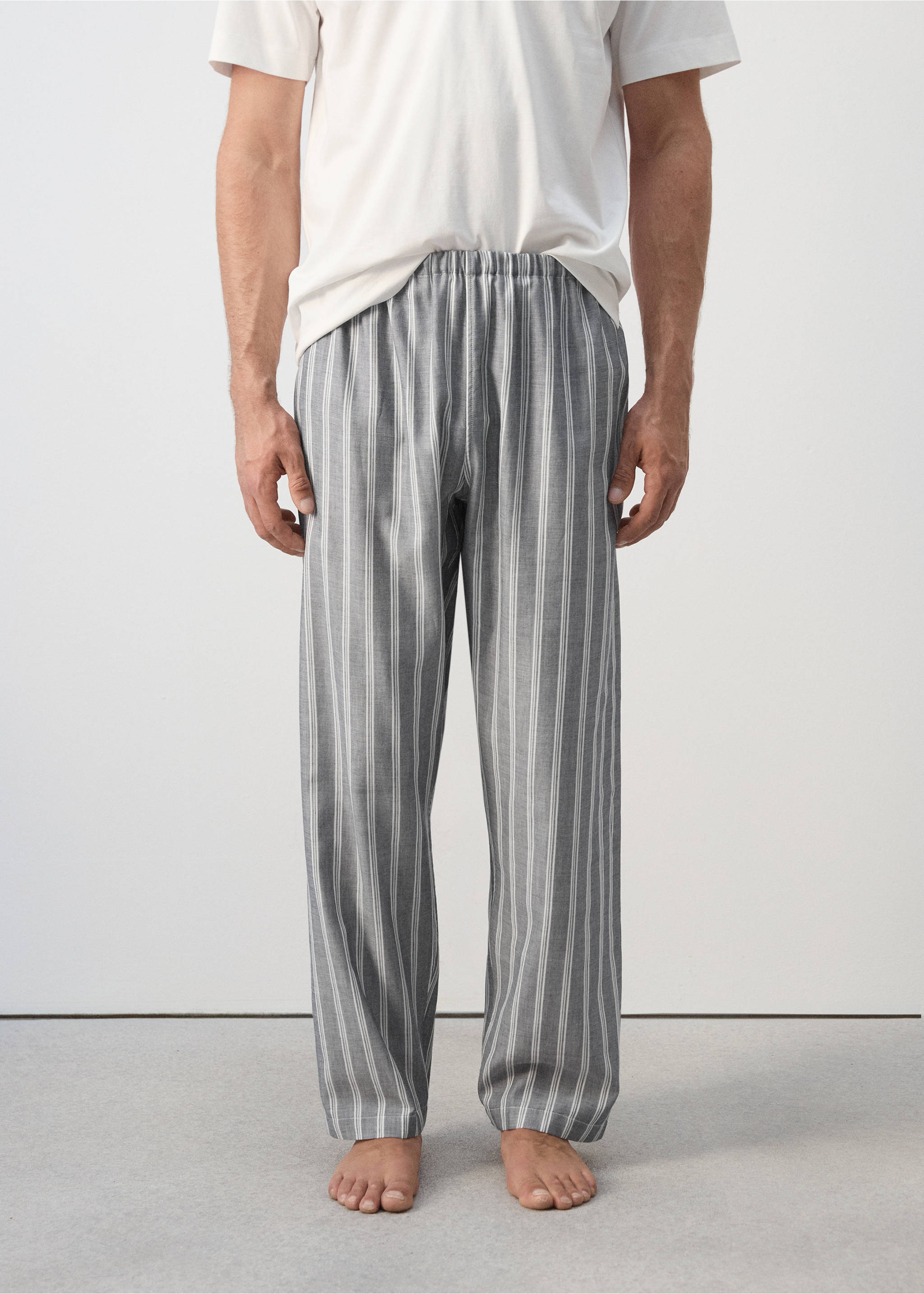 100% cotton combined pyjama pack - Details of the article 1, Grey. Ref: 37091506-00.