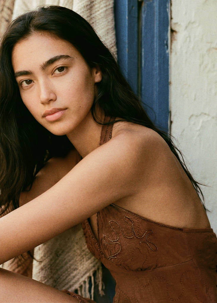Short embroidered halter dress — Brown