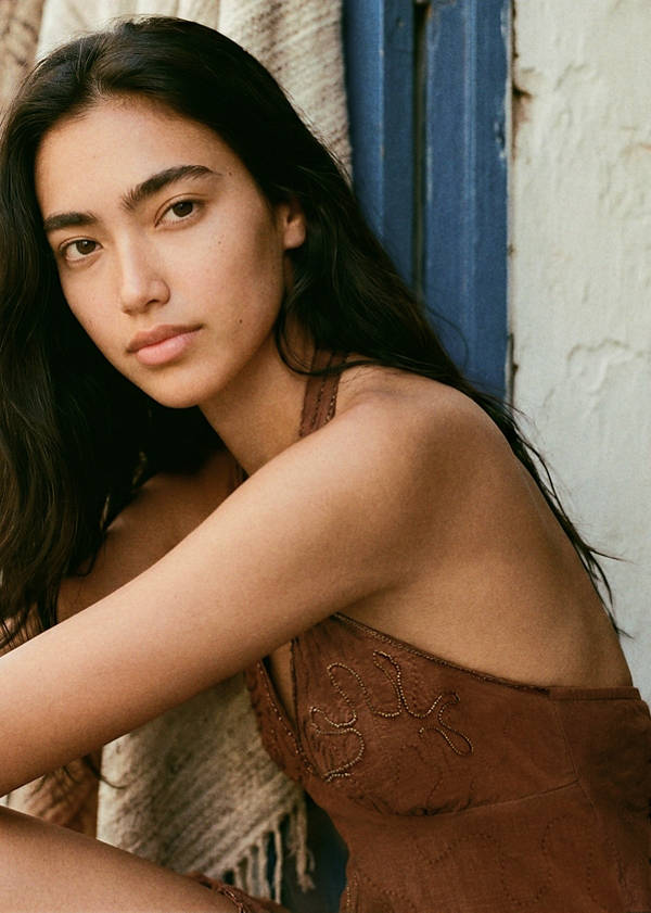 Short embroidered halter dress — Brown