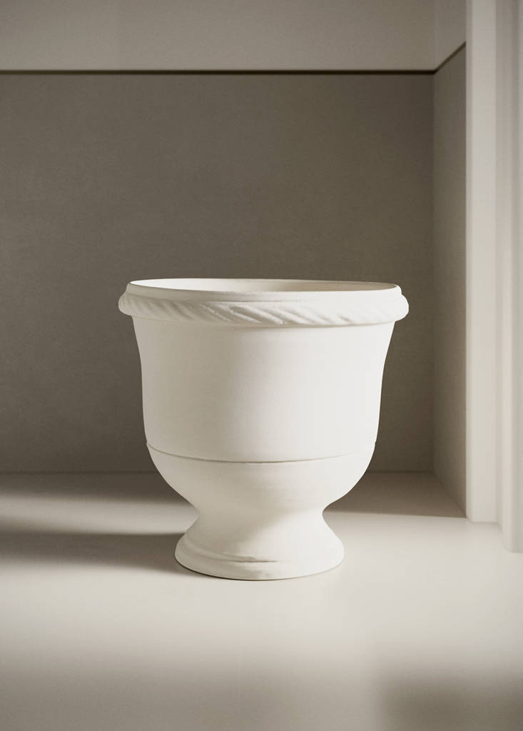 Terracotta planter with glossy stand — Light Heather Grey