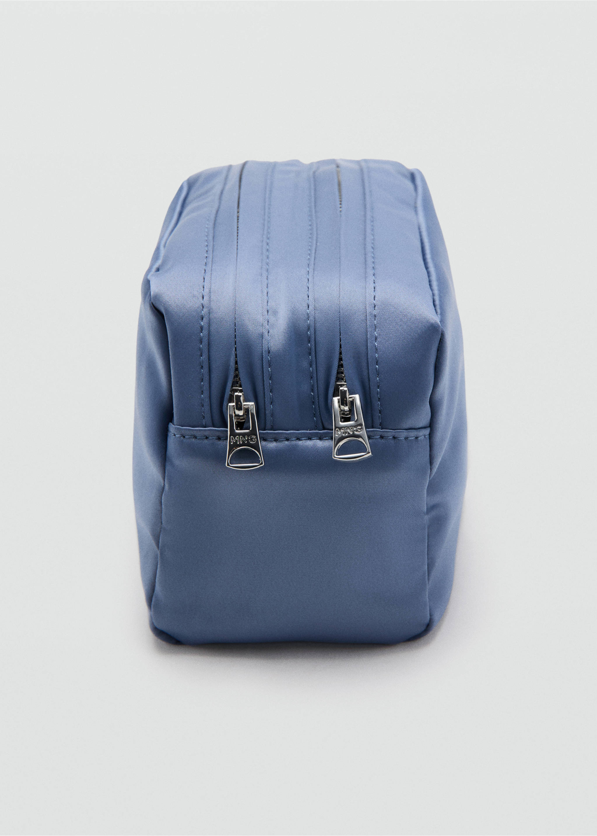 Double-pocket satin toiletry bag - تفاصيل المنتج 1, أزرق. Ref: 37091515-00.