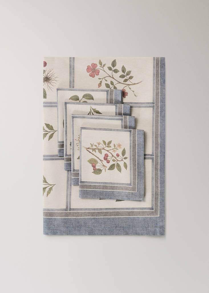 Herbarium print cotton napkins — Light/Pastel Brown