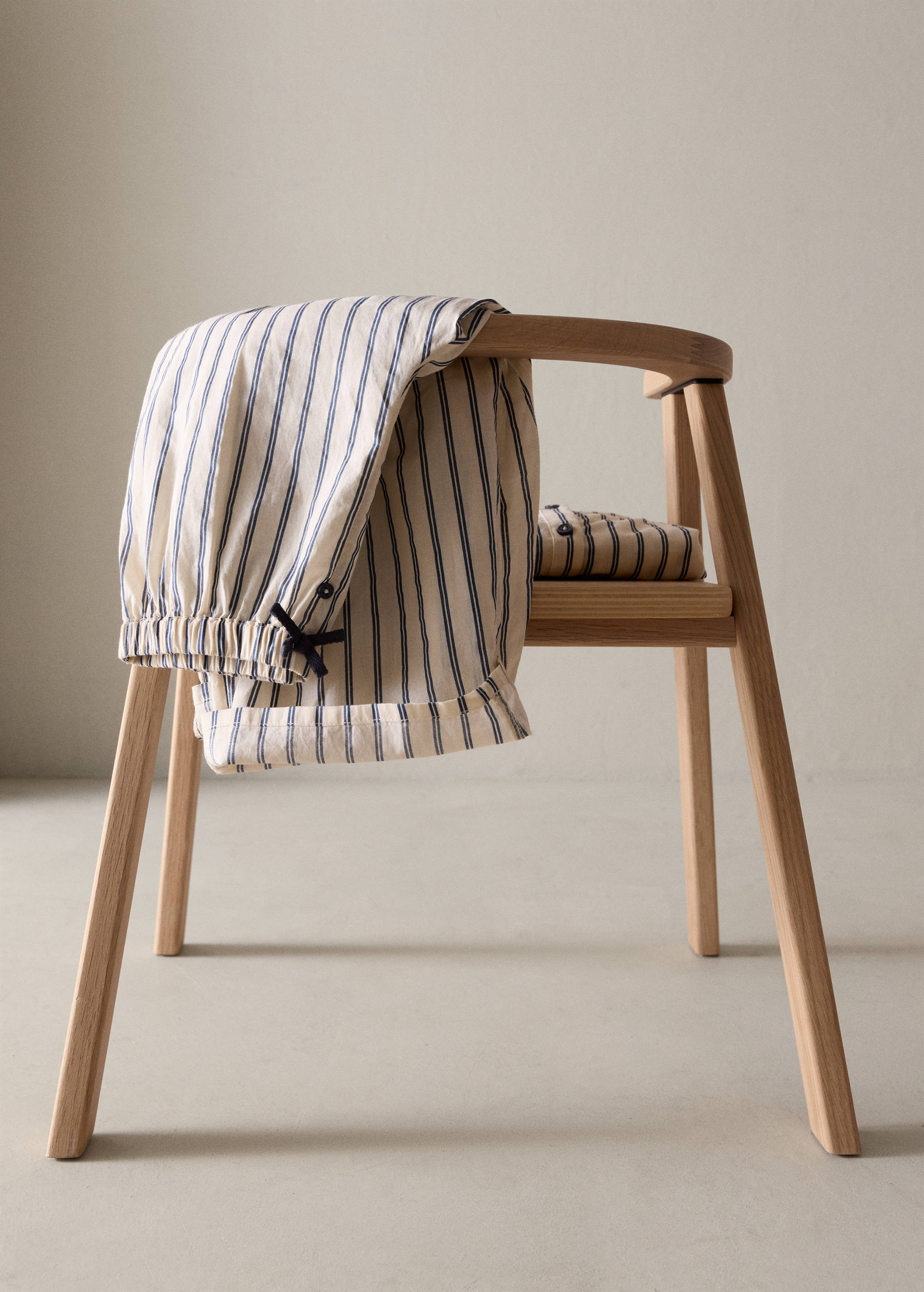 100% cotton striped pyjama trousers - General plane