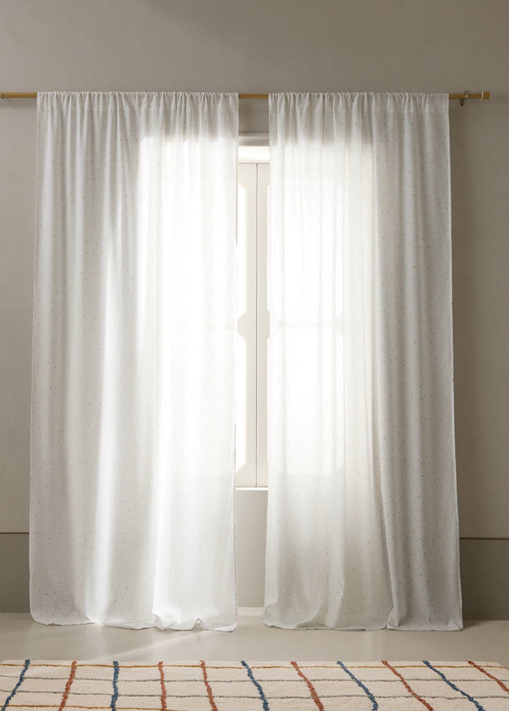 Medium-opacity cotton heart-pattern curtain — Nude