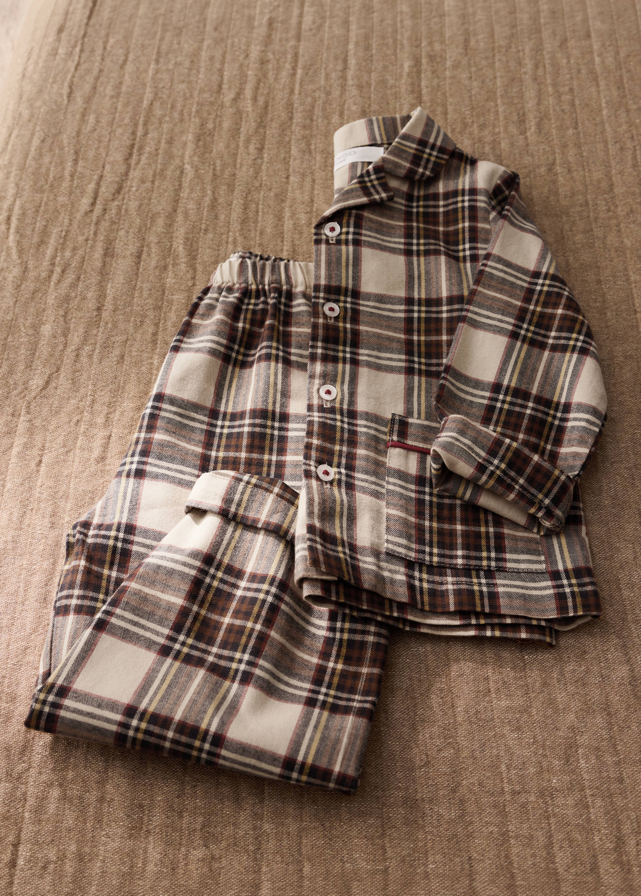 Two-piece cotton checked pyjama set - General plane