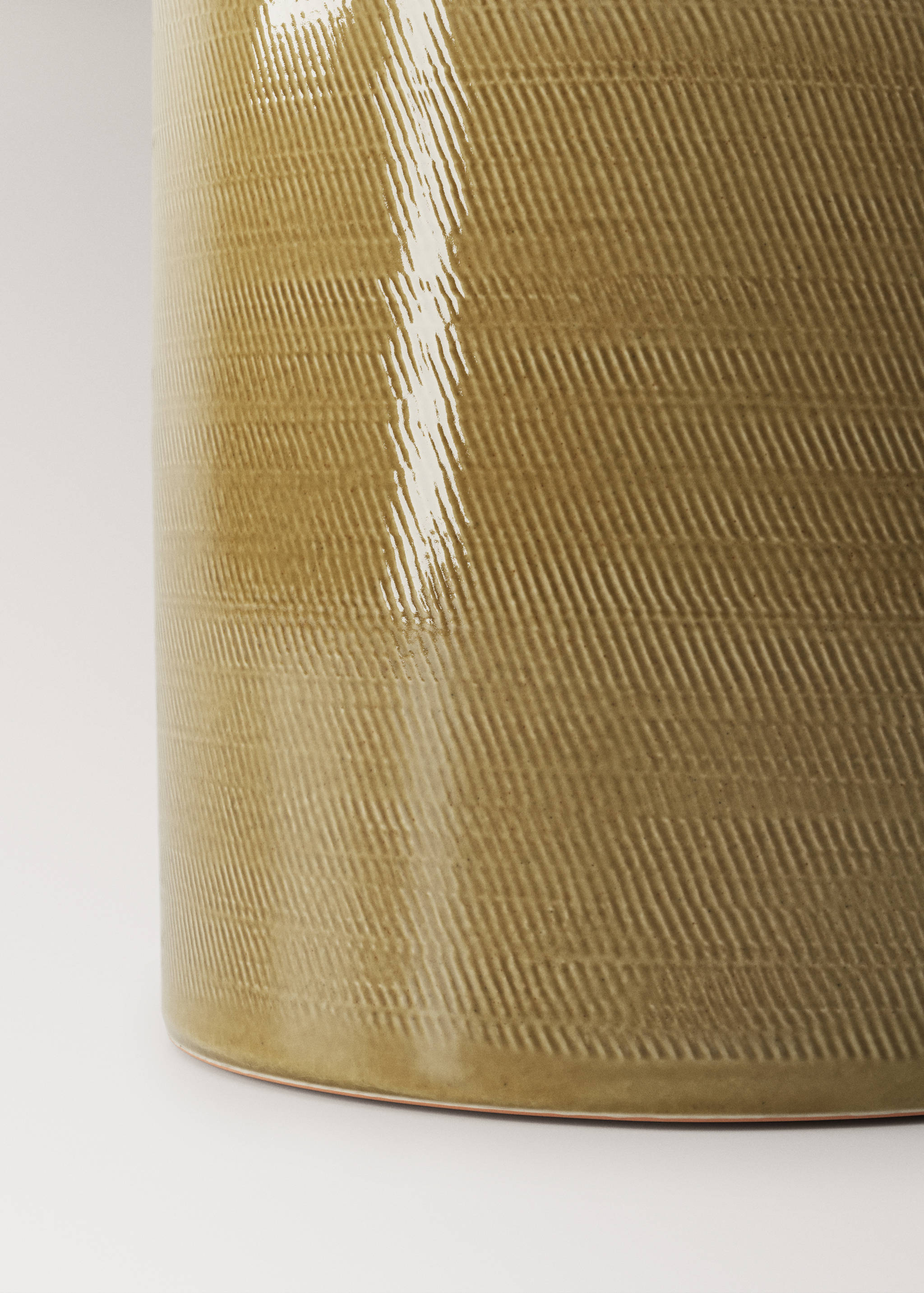 Niedriger gravierter Terrakotta-Vase - Detail des Artikels 2