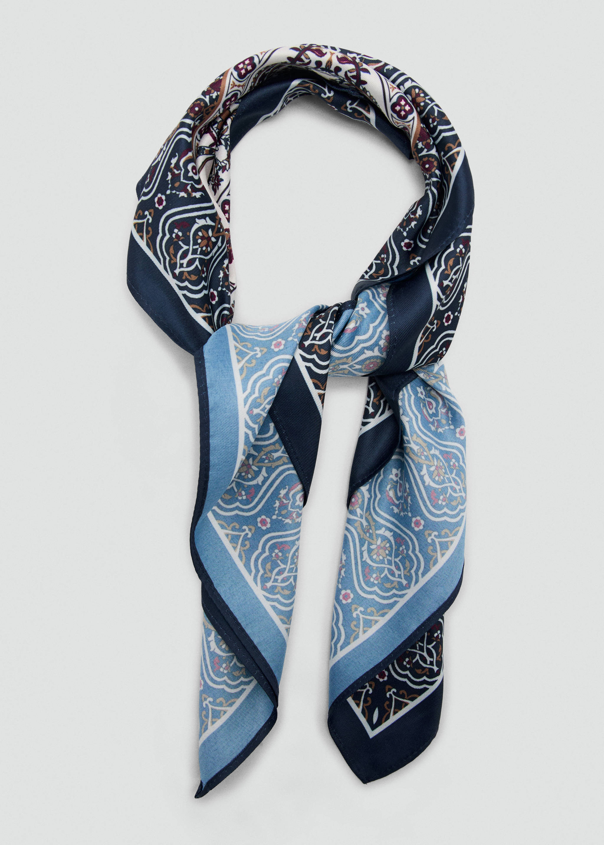 Paisley print scarf - Details of the article 1