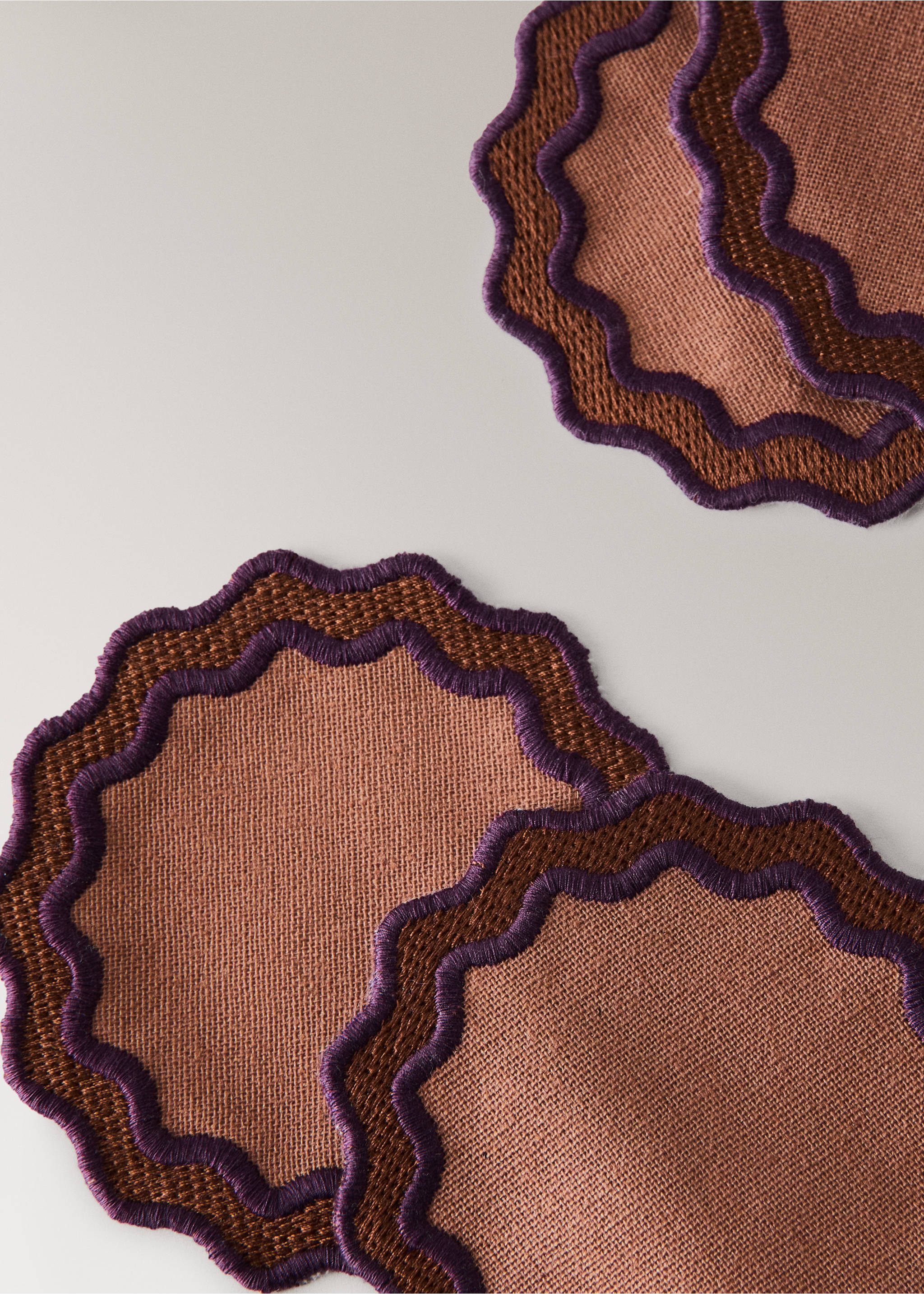 100% cotton geometric placemats - Details of the article 2, Burnt Orange. Ref: 37092553-00.