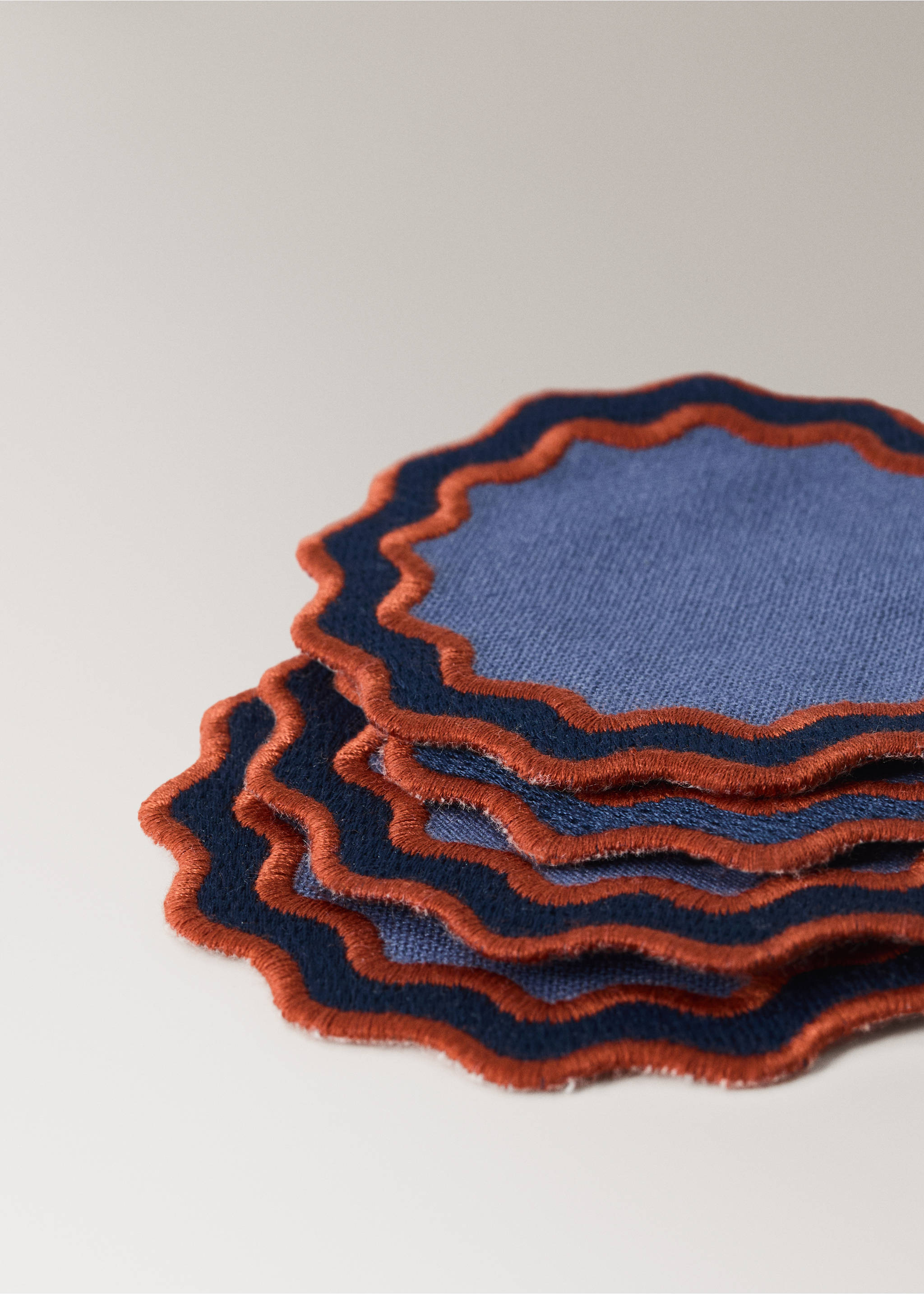 100% cotton geometric placemats - Details of the article 1, Indigo Blue. Ref: 37092553-00.