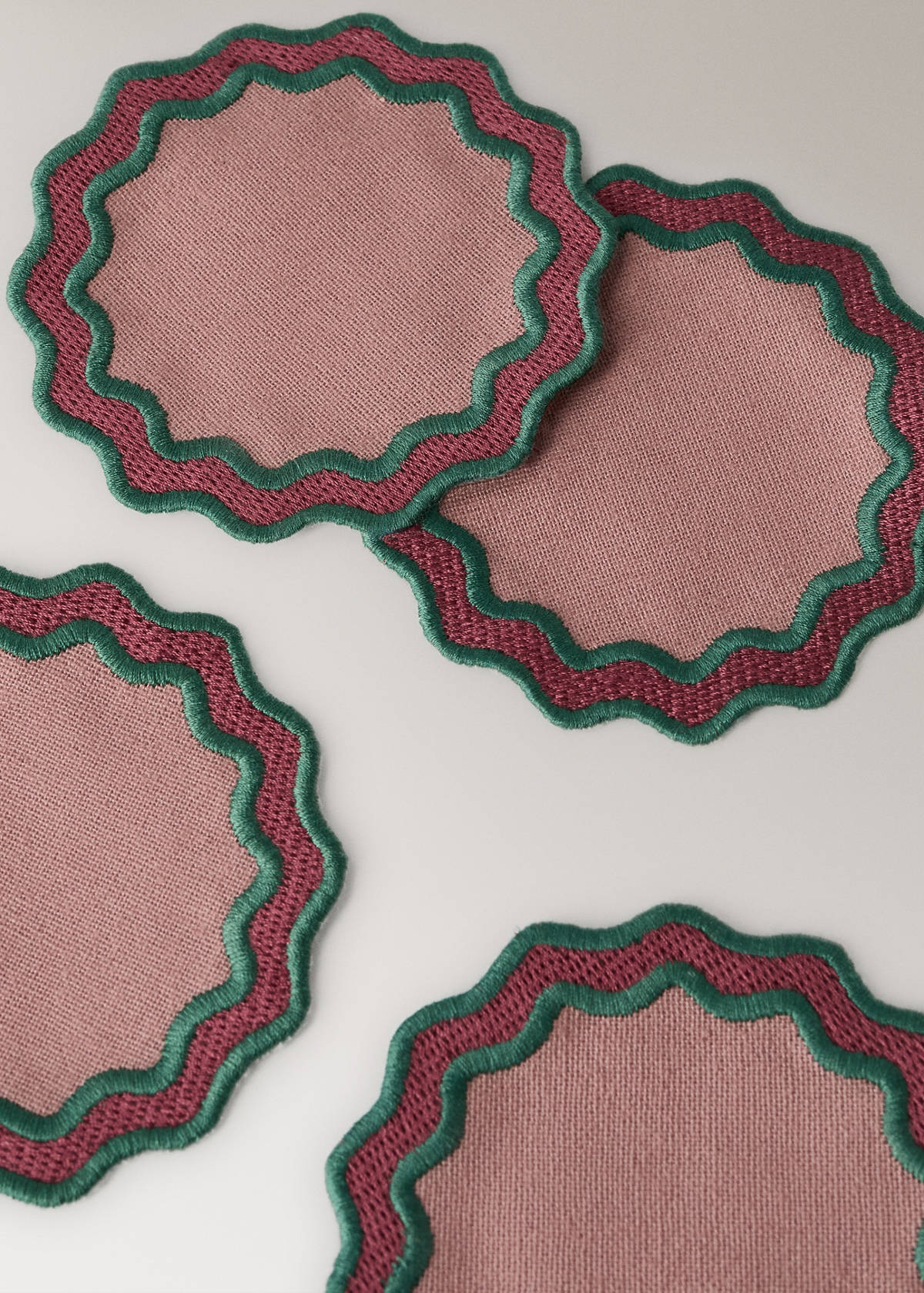 Two-tone waved coated cotton coasters — Pink